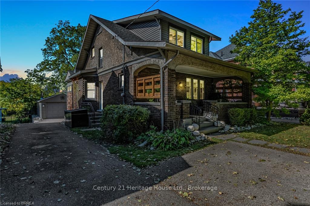 Photo 45 of 30 Banfield Street, Brant, Paris — HOMEH