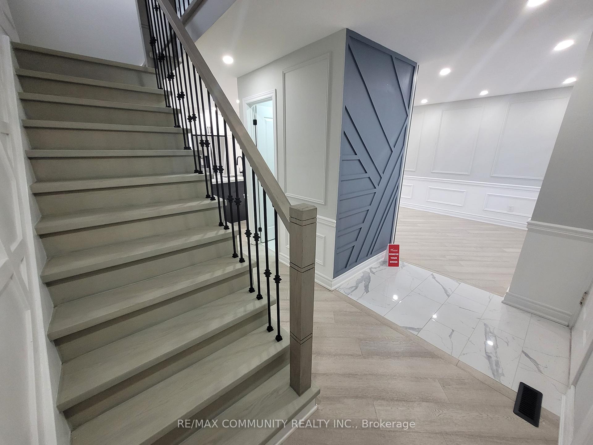 Photo 3 of Unit Upper, 255 Ravenscroft Road, Ajax, Central West — HOMEH