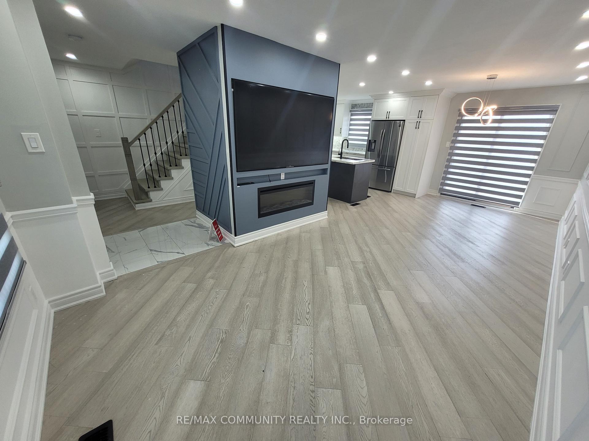 Photo 4 of Unit Upper, 255 Ravenscroft Road, Ajax, Central West — HOMEH