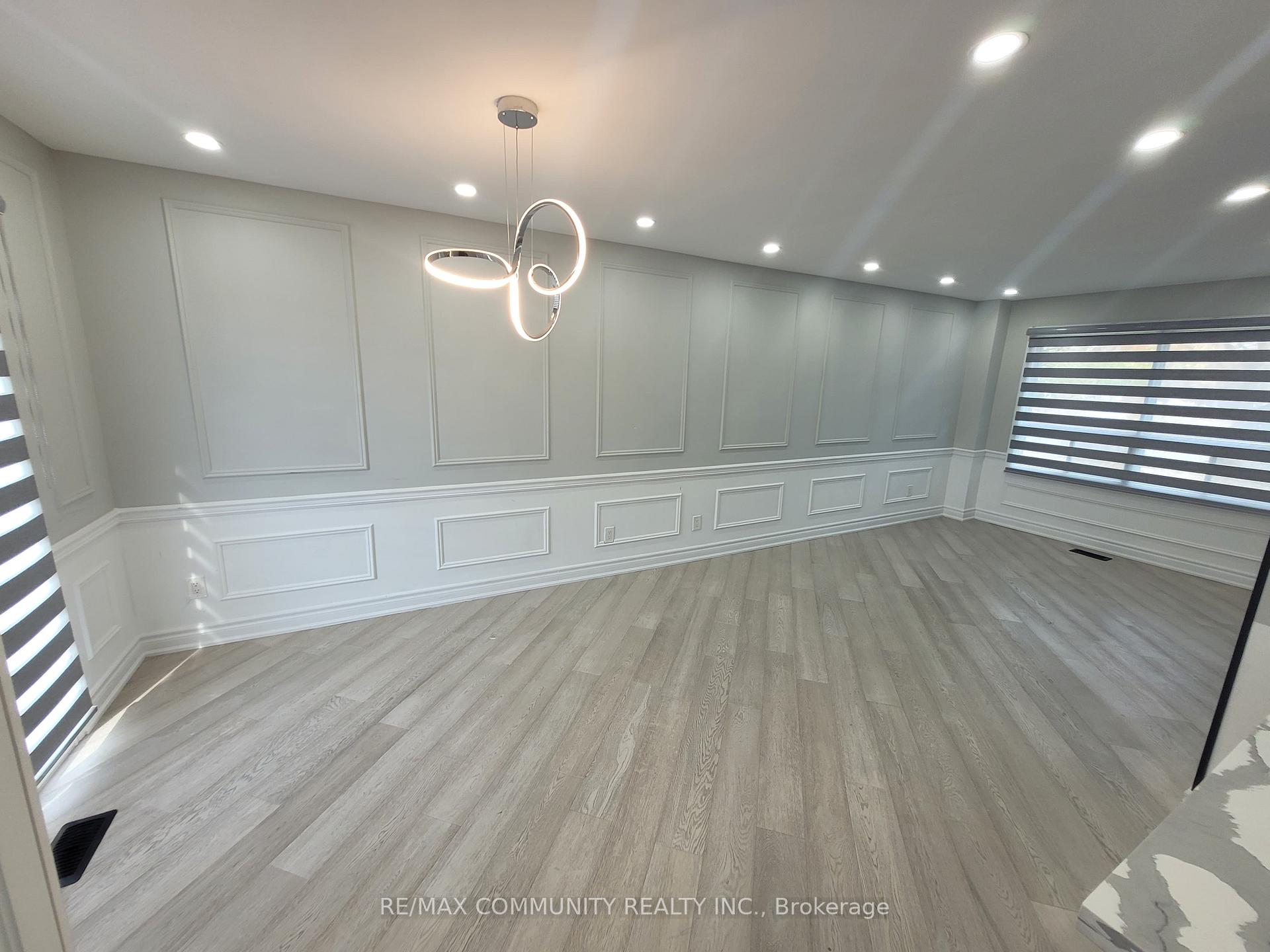 Photo 5 of Unit Upper, 255 Ravenscroft Road, Ajax, Central West — HOMEH