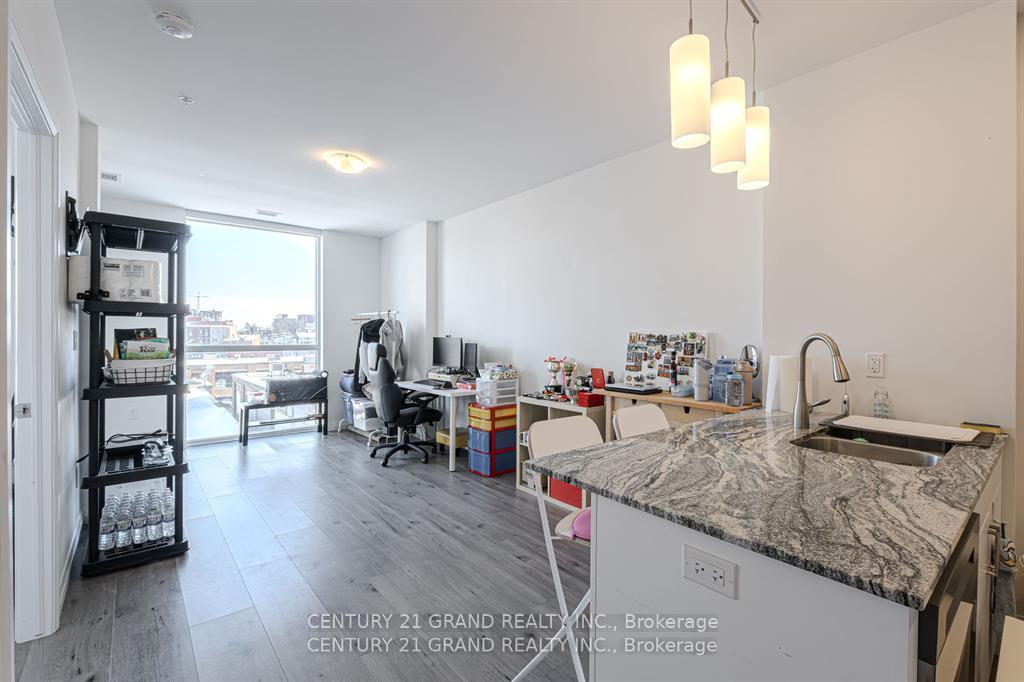 Photo 7 of Unit 503, 60 Charles Street W, Kitchener — HOMEH