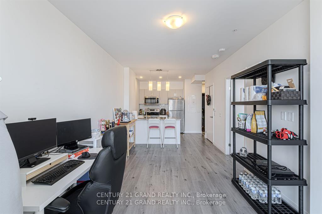 Photo 8 of Unit 503, 60 Charles Street W, Kitchener — HOMEH