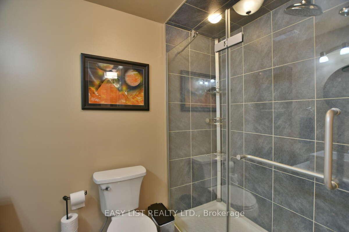 Photo 34 of 68 Kells Crescent, Collingwood — HOMEH