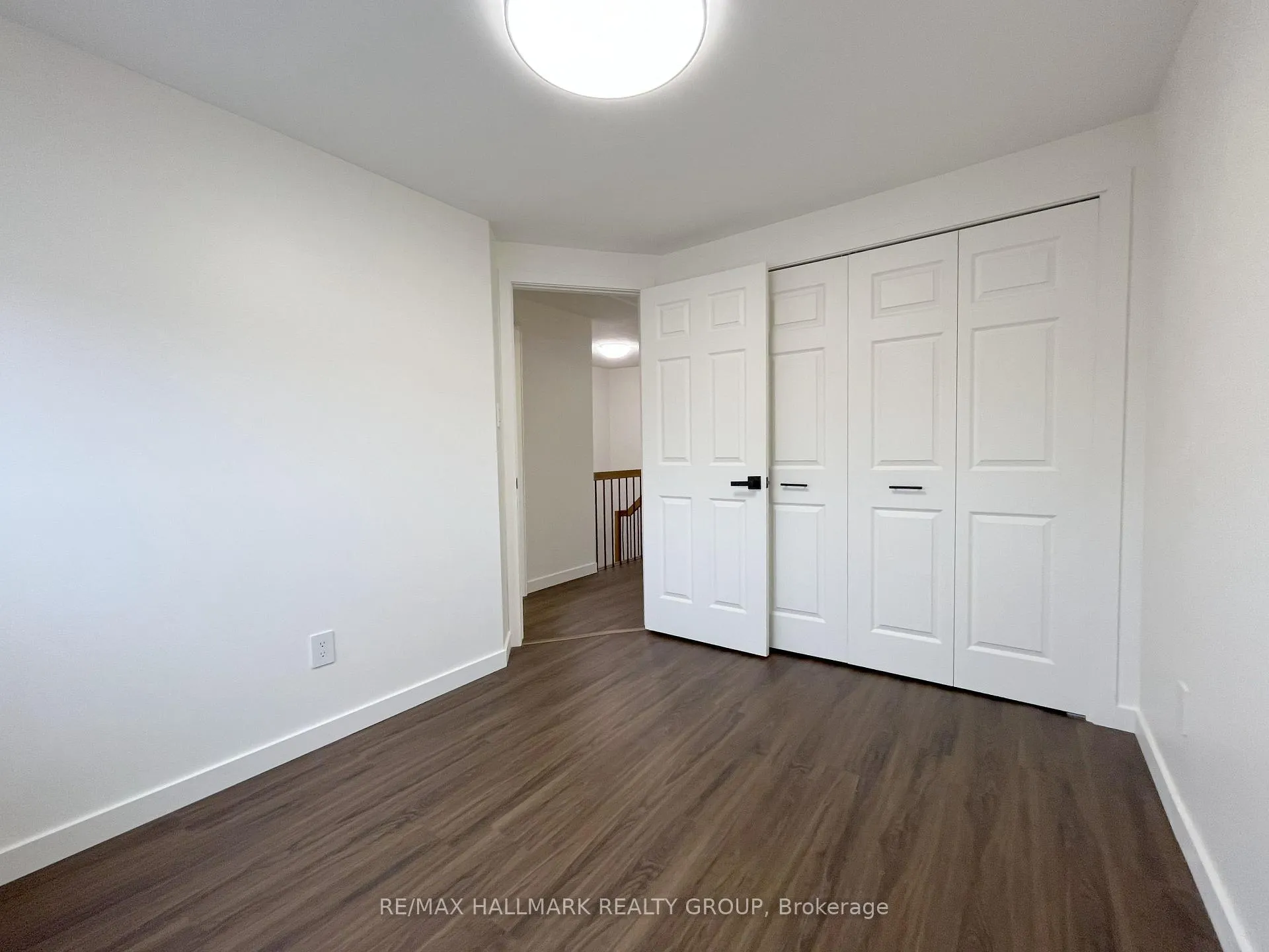 Photo 28 of Unit 11, 94 Esterlawn Private, Ottawa, McKellar Heights/Glabar Park — HOMEH
