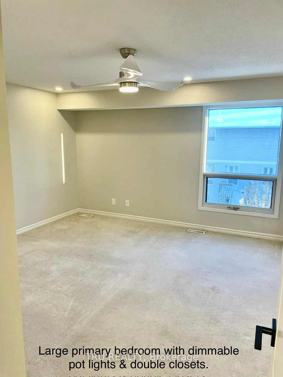 Photo 9 of 2285 Stonehenge Crescent, Ottawa, Pineview — HOMEH