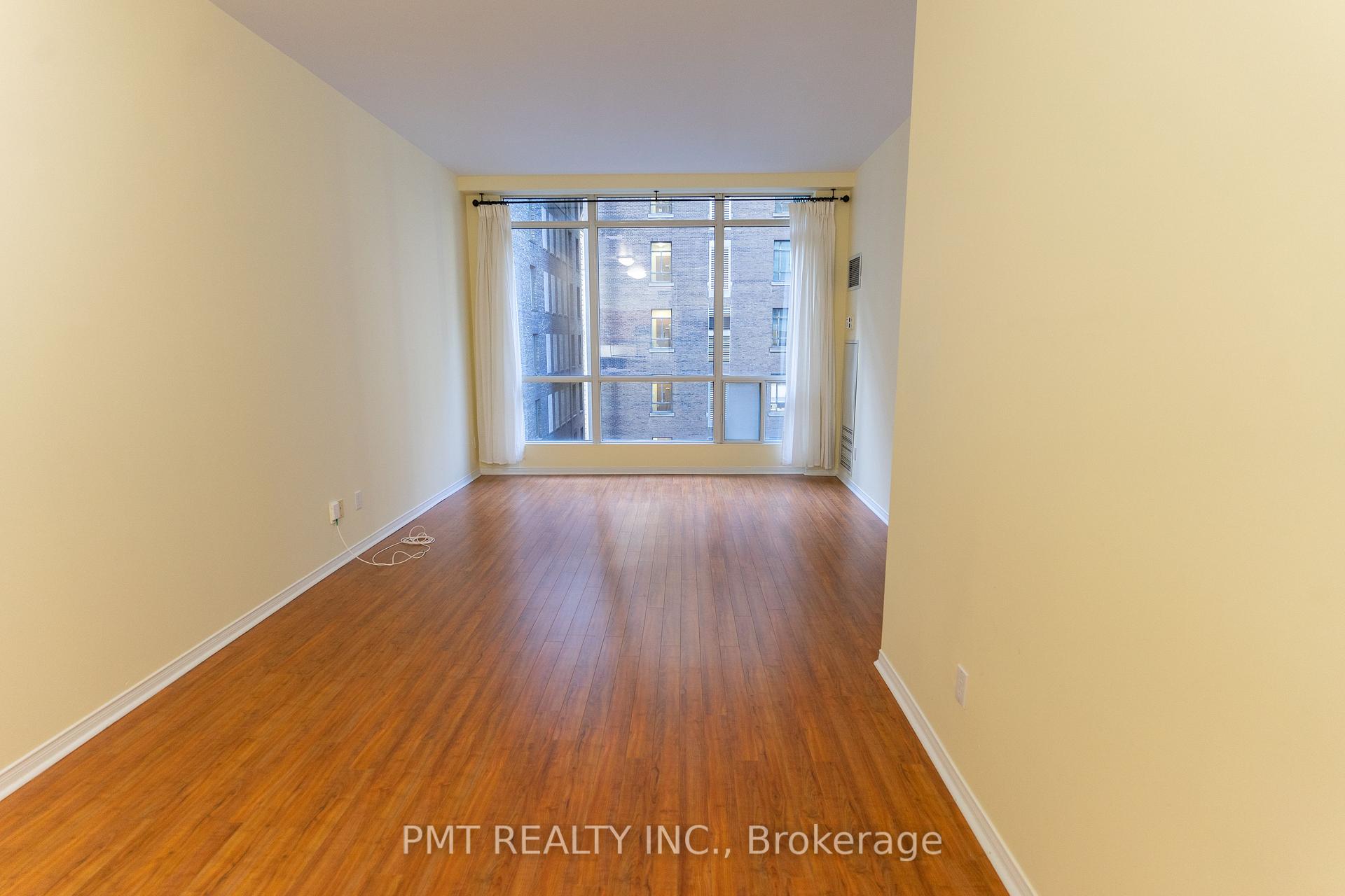 Photo 4 of Unit 1107, 7 King Street E, Toronto, Church-Yonge Corridor — HOMEH