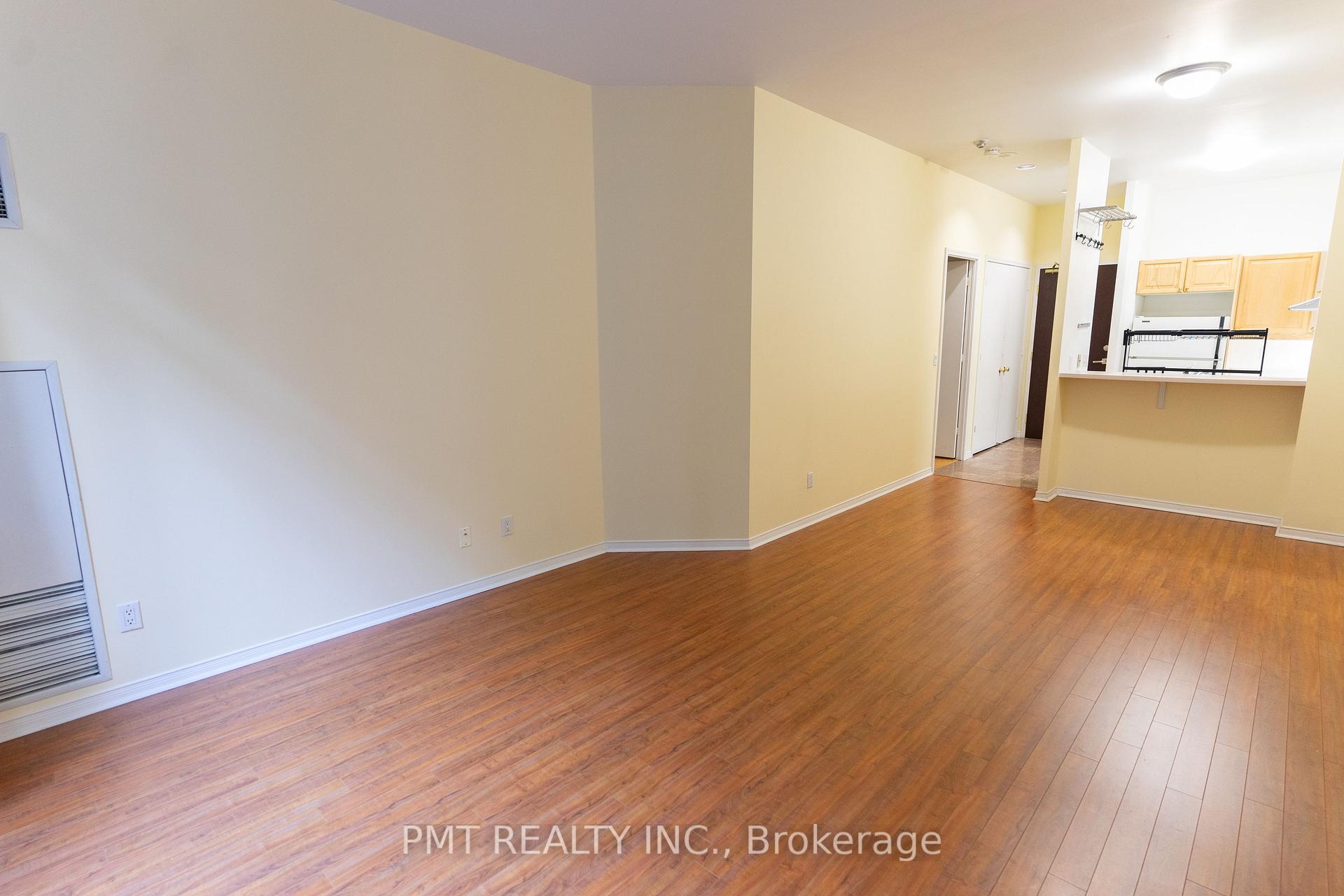 Photo 6 of Unit 1107, 7 King Street E, Toronto, Church-Yonge Corridor — HOMEH