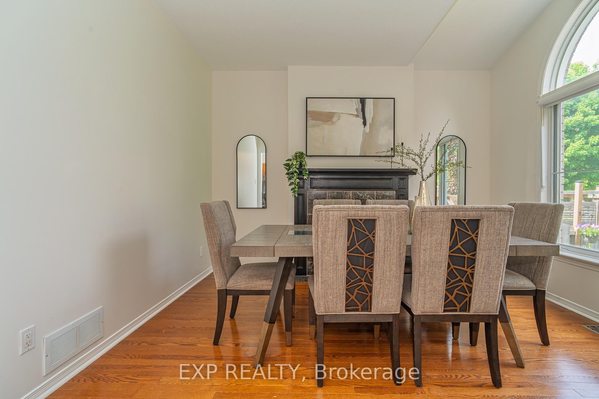 Photo 17 of 1091 Rocky Harbour Crescent, Ottawa, Riverside South/Gloucester Glen — HOMEH