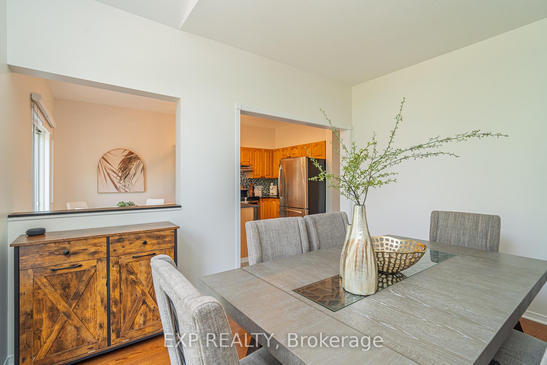 Photo 18 of 1091 Rocky Harbour Crescent, Ottawa, Riverside South/Gloucester Glen — HOMEH
