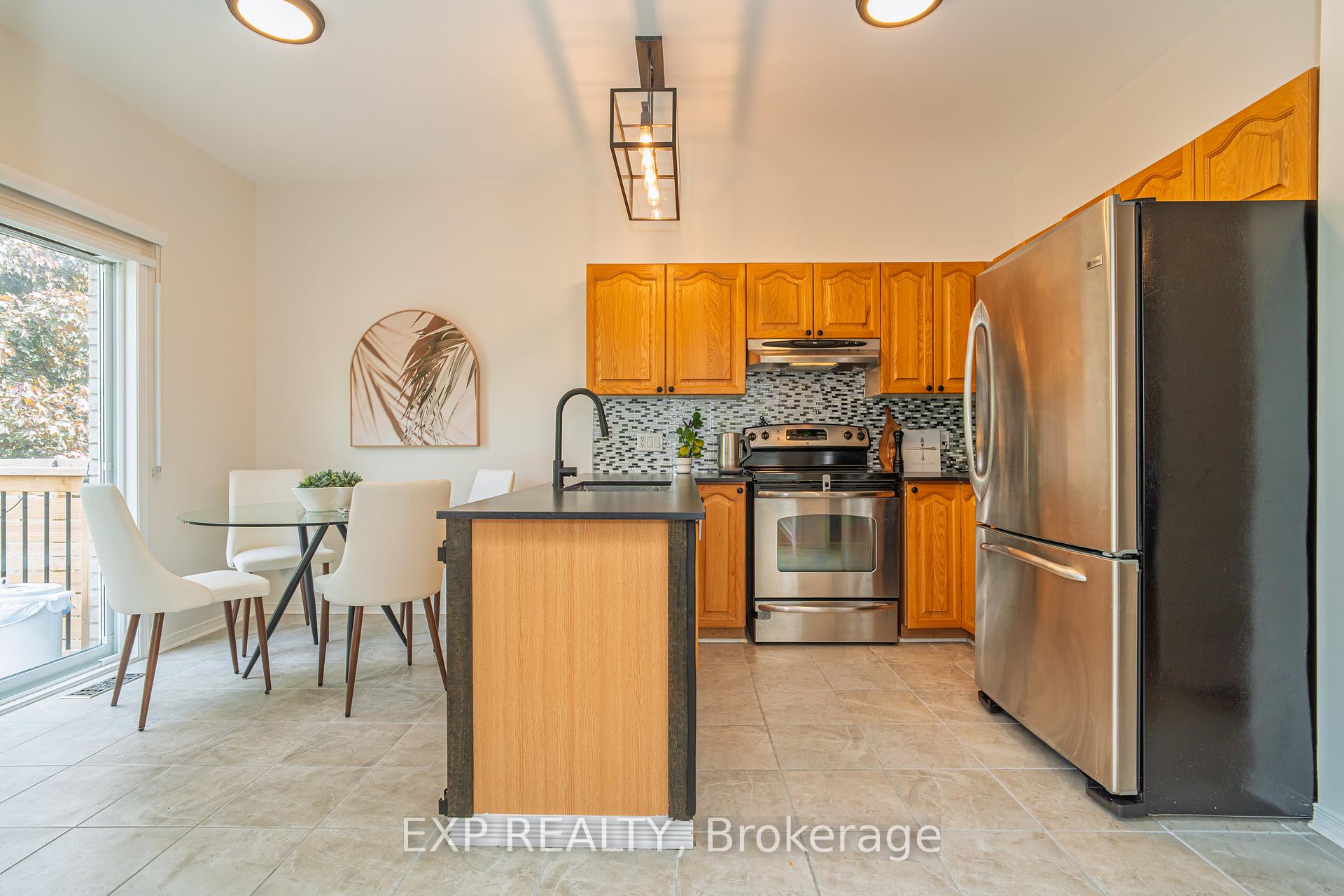 Photo 20 of 1091 Rocky Harbour Crescent, Ottawa, Riverside South/Gloucester Glen — HOMEH