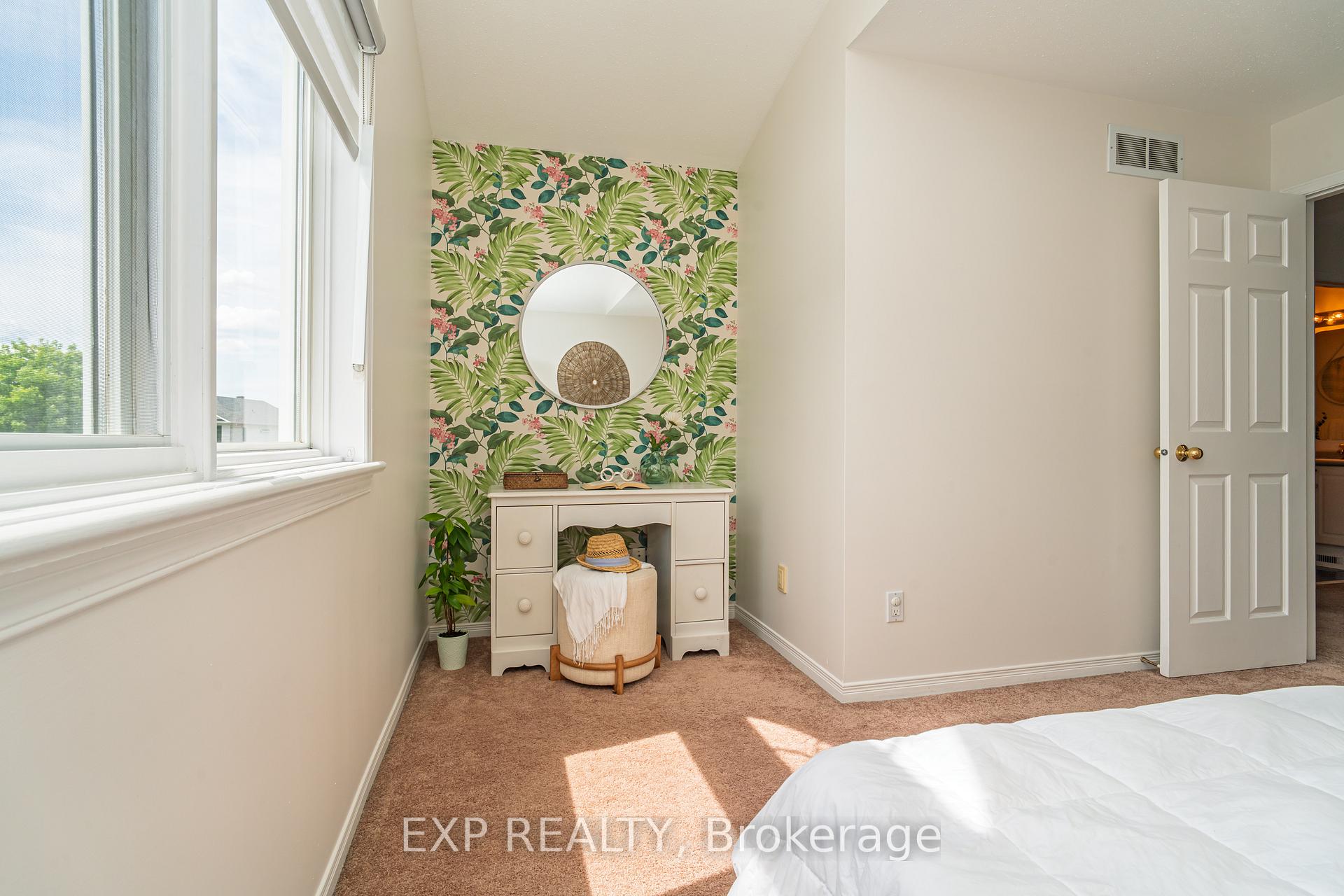 Photo 29 of 1091 Rocky Harbour Crescent, Ottawa, Riverside South/Gloucester Glen — HOMEH