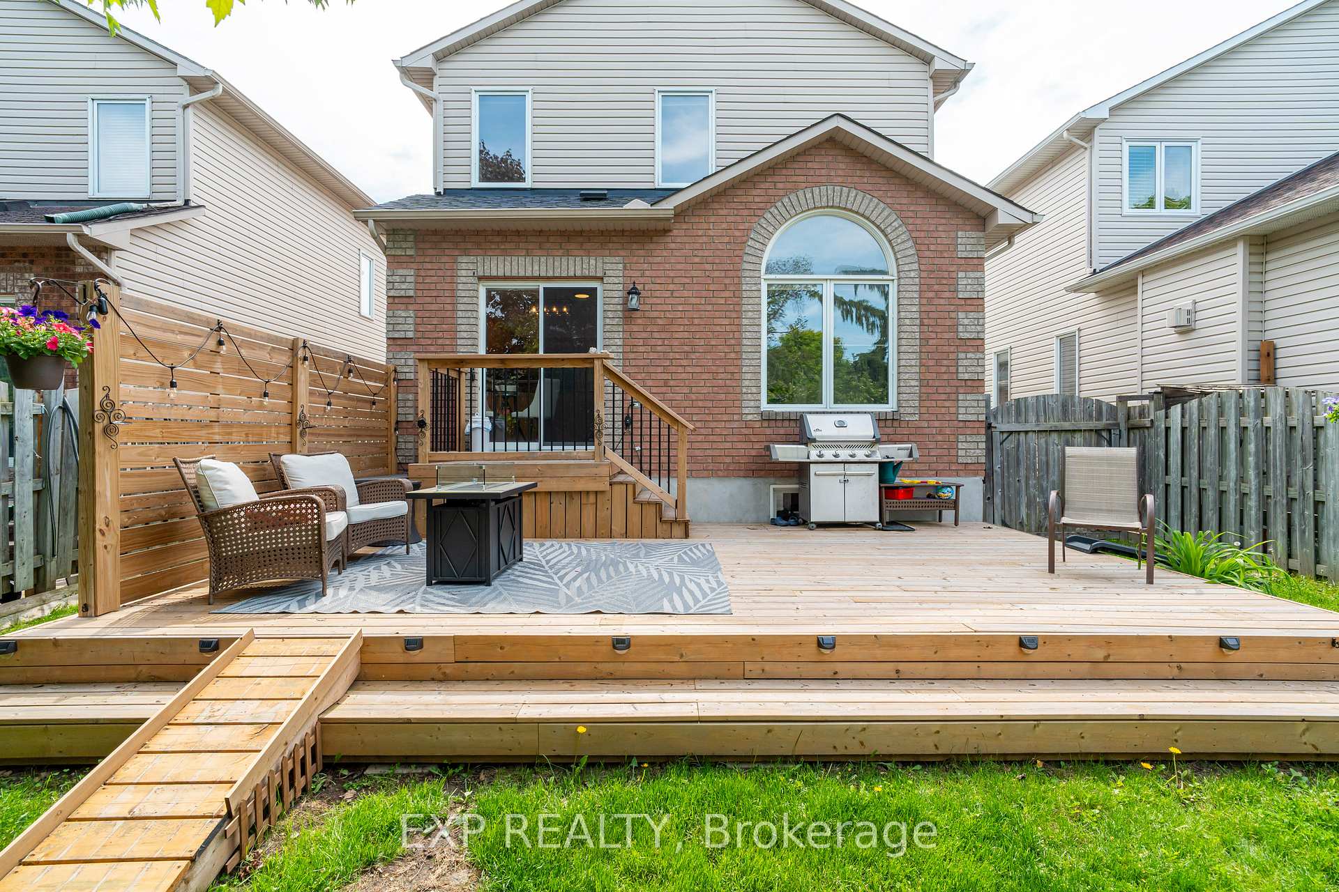 Photo 40 of 1091 Rocky Harbour Crescent, Ottawa, Riverside South/Gloucester Glen — HOMEH