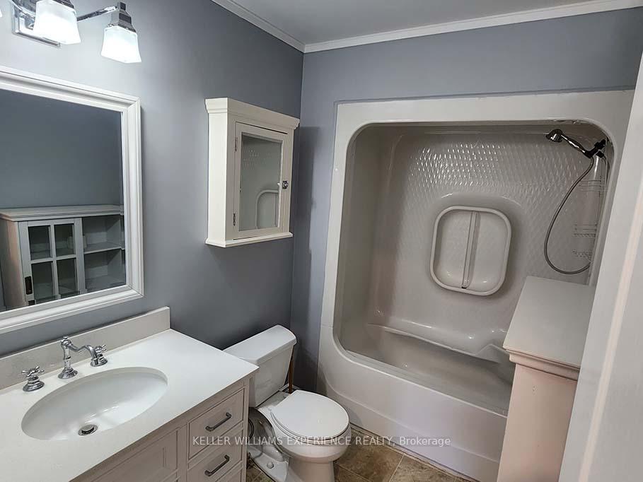 Photo 7 of Unit 131, 27 Dawson Drive, Collingwood — HOMEH