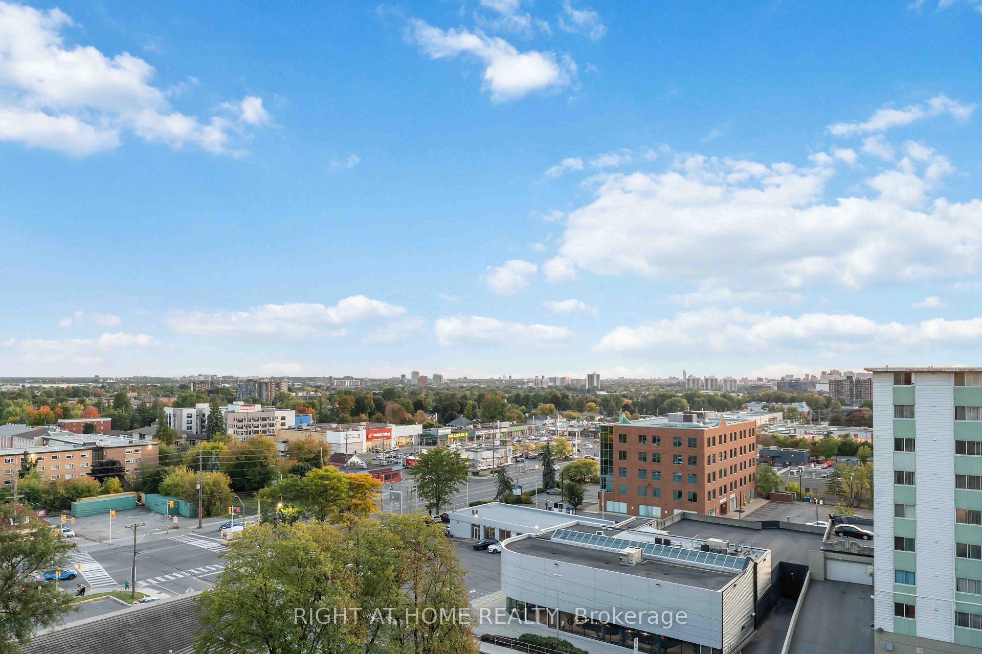 Photo 27 of Unit 903, 555 Brittany Drive, Ottawa, Viscount Alexander Park — HOMEH