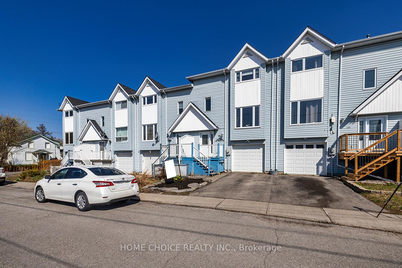 Photo 3 of Unit D, 14 Gross Street, Brighton — HOMEH