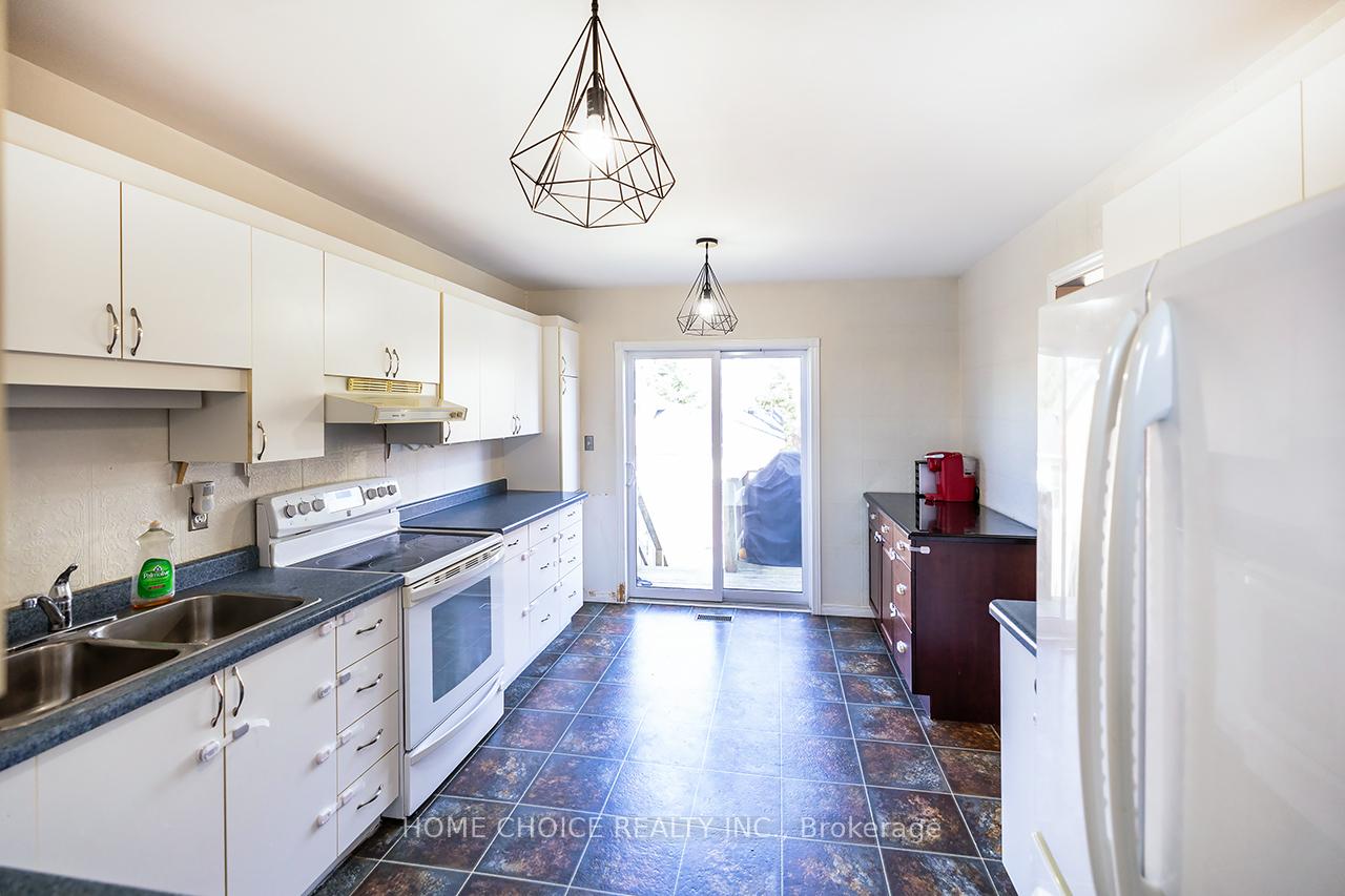Photo 5 of Unit D, 14 Gross Street, Brighton — HOMEH