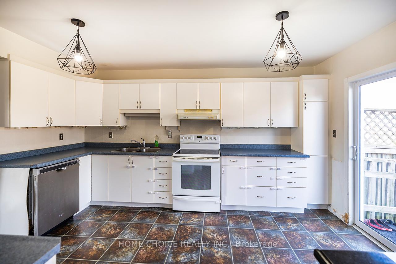 Photo 6 of Unit D, 14 Gross Street, Brighton — HOMEH