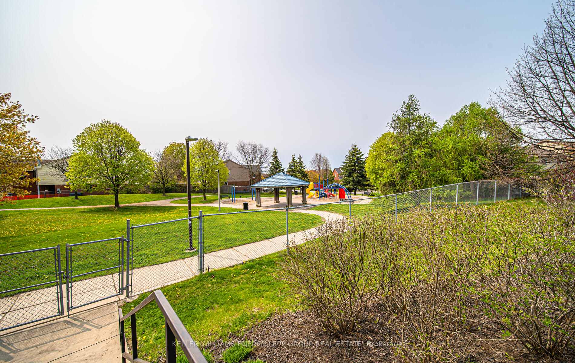 Photo 19 of Unit 301, 91 Aspen Springs Drive, Clarington, Bowmanville — HOMEH