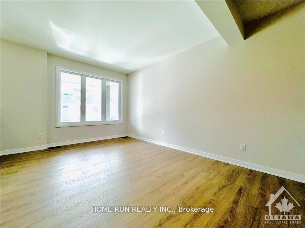 Photo 2 of 234 Speckled Alder Row, Ottawa, Barrhaven - Half Moon Bay — HOMEH