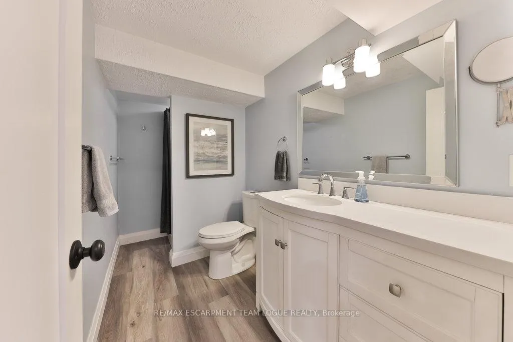 Photo 35 of 71 Mclean School Road, Brant, South Dumfries — HOMEH
