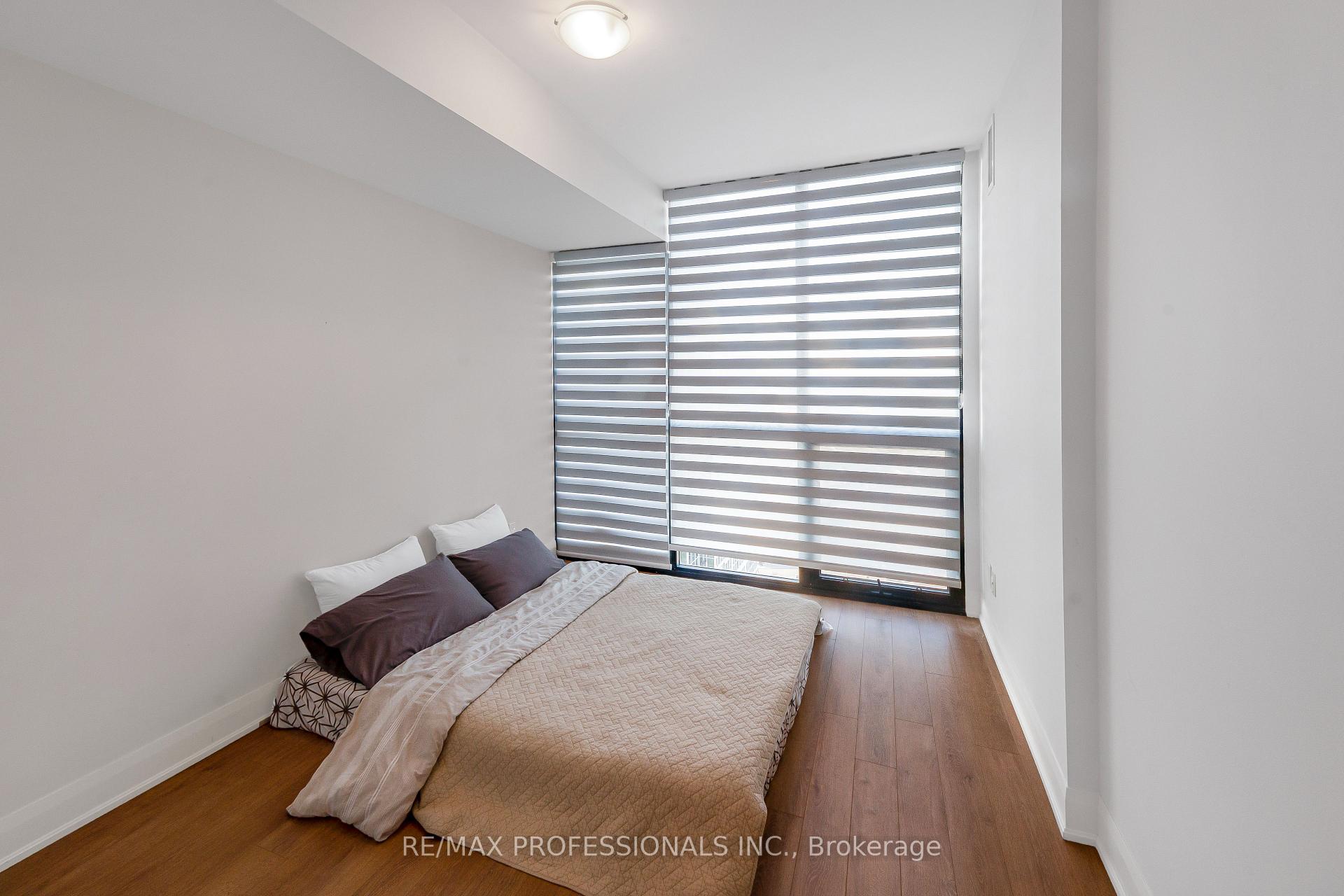 Photo 12 of Unit #3407, 2900 Highway 7 Road, Vaughan, Concord — HOMEH