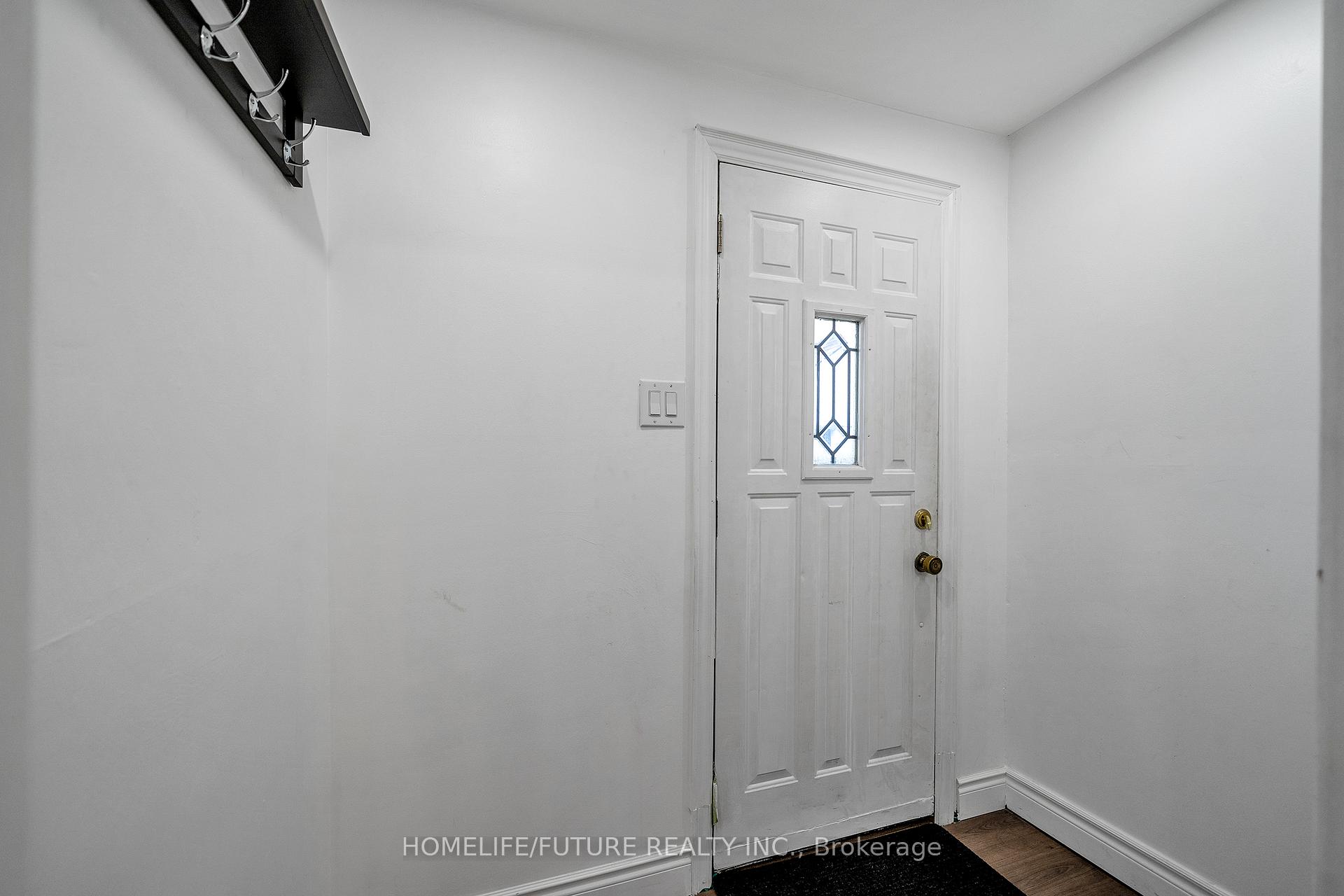 Photo 14 of 4 Birch Crescent, Ajax, Central — HOMEH