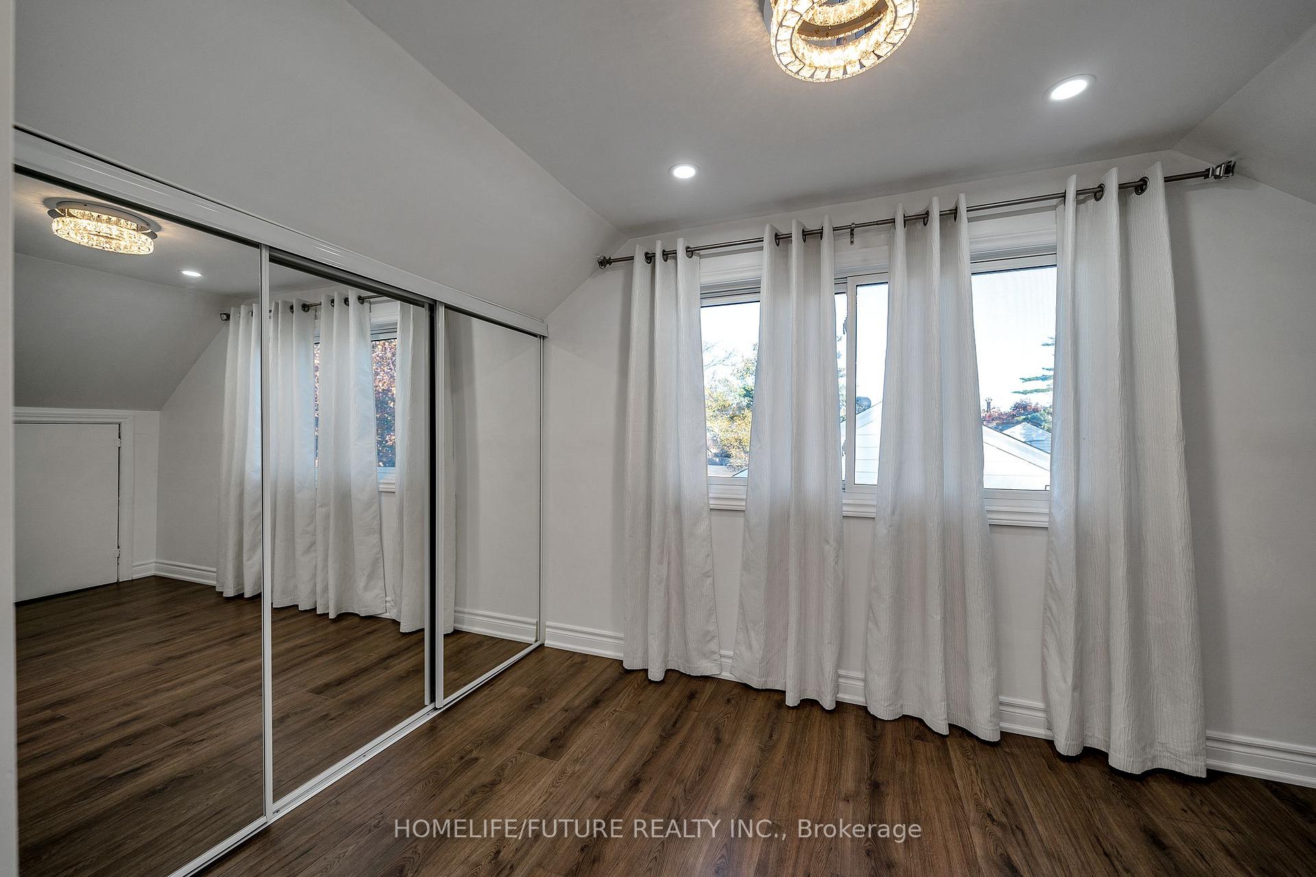 Photo 20 of 4 Birch Crescent, Ajax, Central — HOMEH
