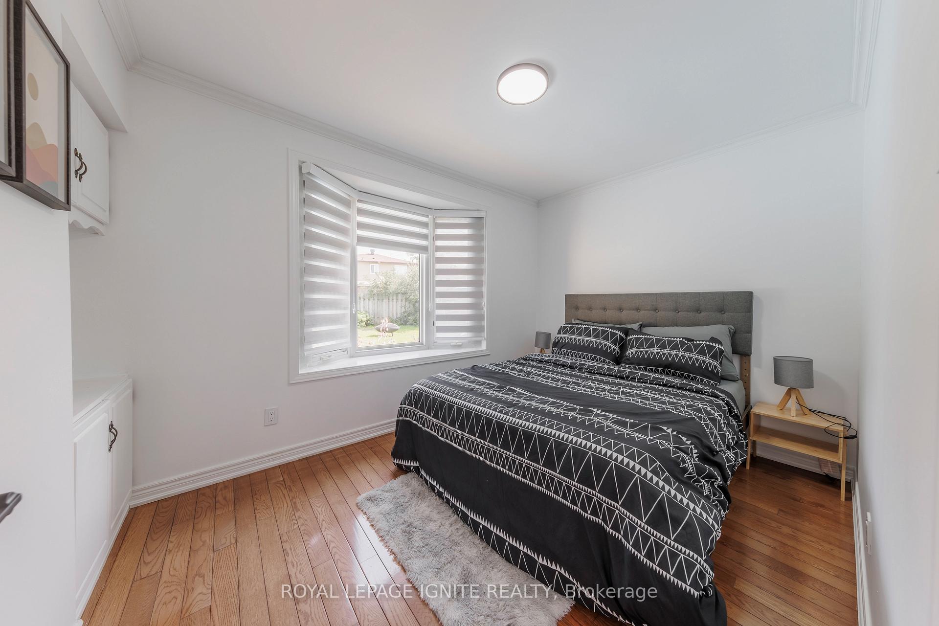 Photo 11 of 103 Clover Ridge Drive E, Ajax, South East — HOMEH