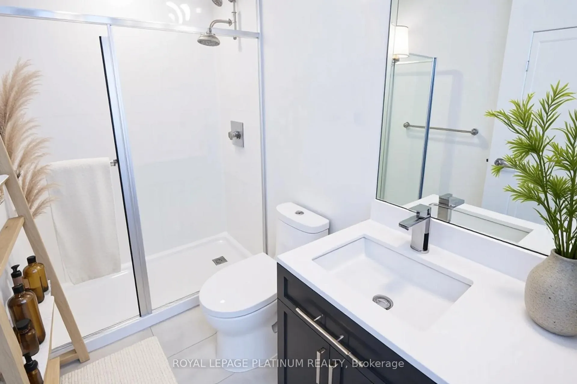 Photo 4 of Unit 302, 260 Malta Avenue, Brampton, Fletcher's Creek South — HOMEH
