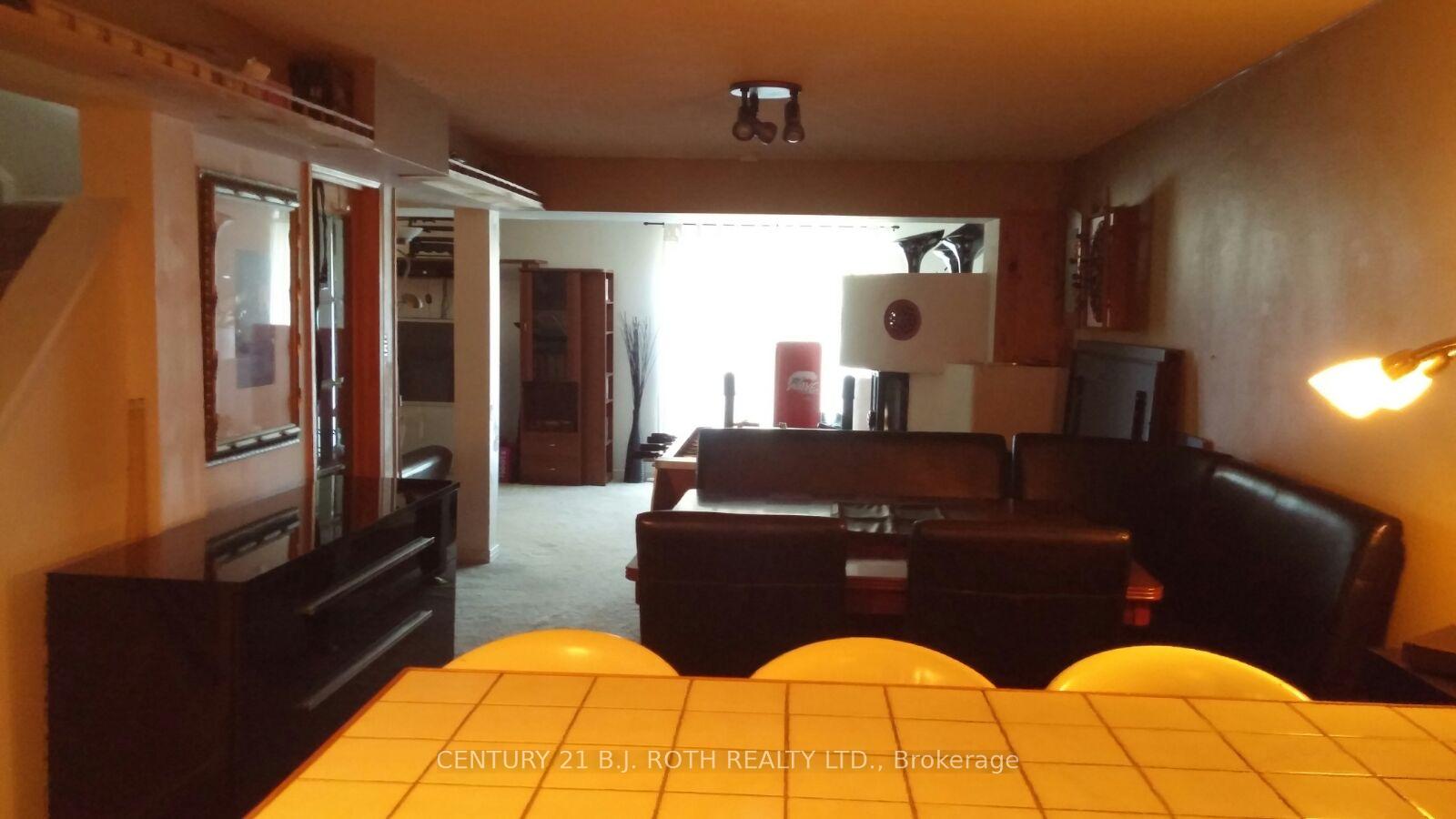 Photo 29 of 47 Moore Place, Barrie, Letitia Heights — HOMEH