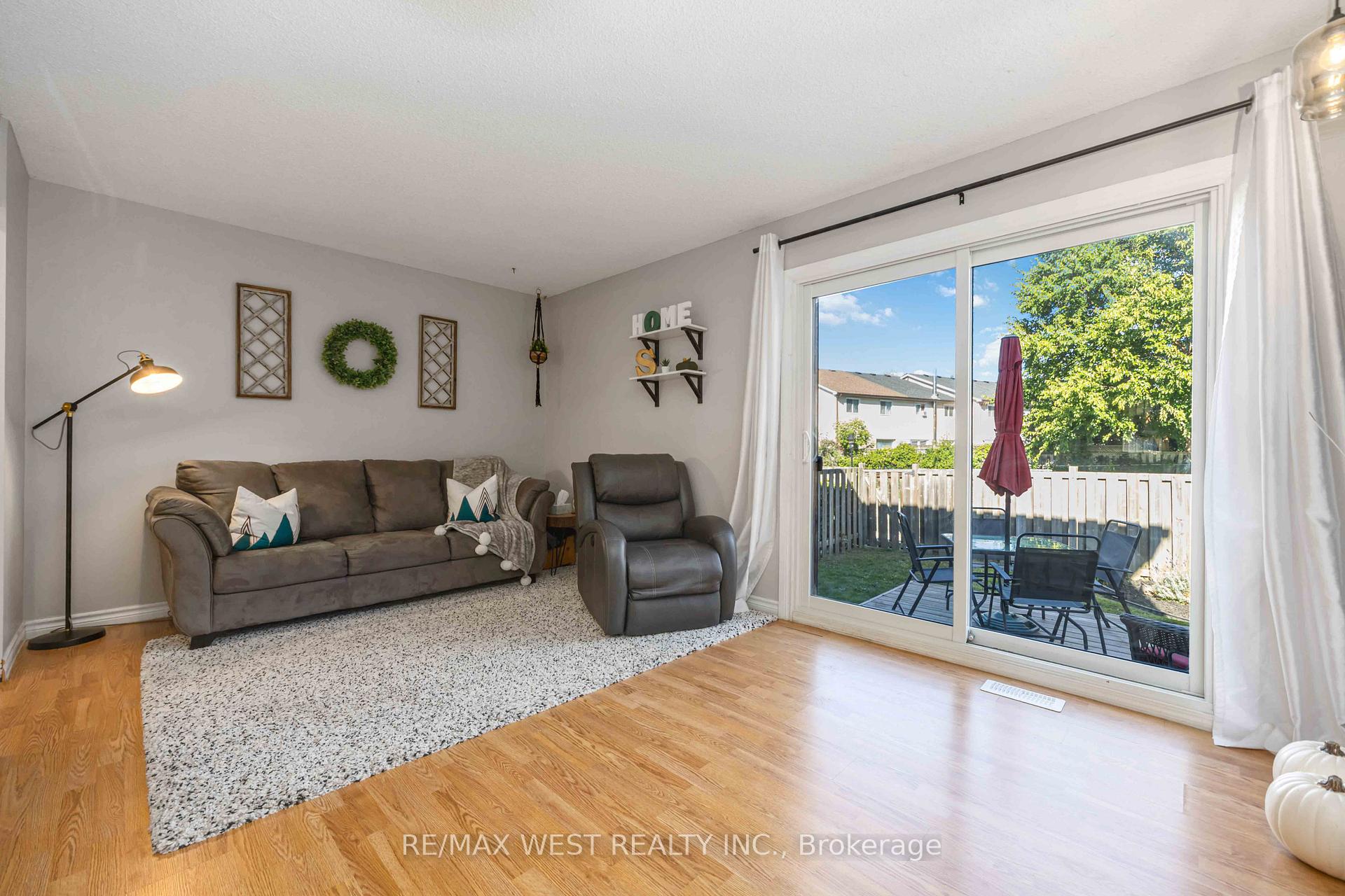 Photo 15 of Unit E8, 221 Ormond Drive, Oshawa, Samac — HOMEH