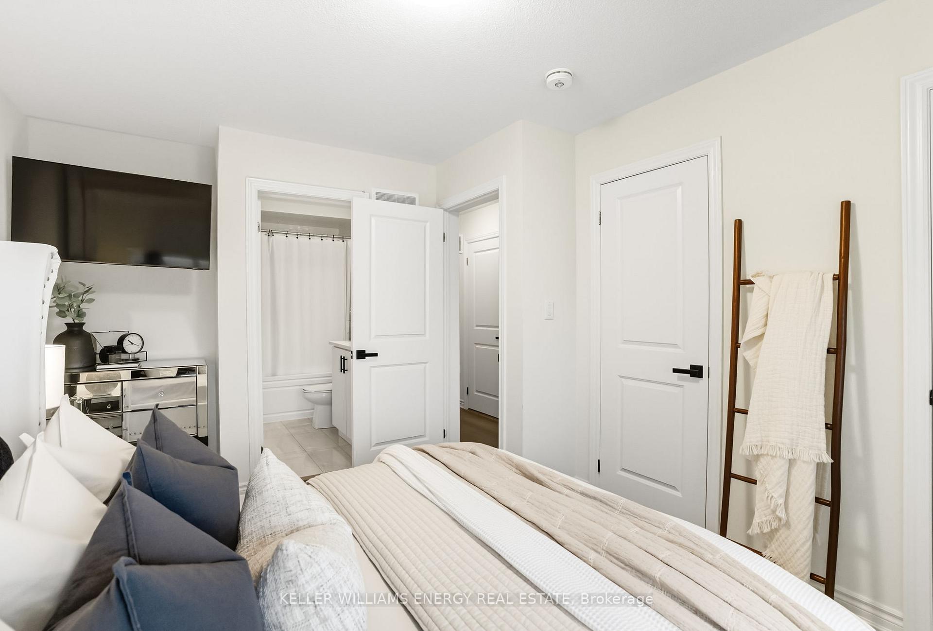 Photo 26 of Unit 620, 1034 Reflection Place, Pickering, Rural Pickering — HOMEH