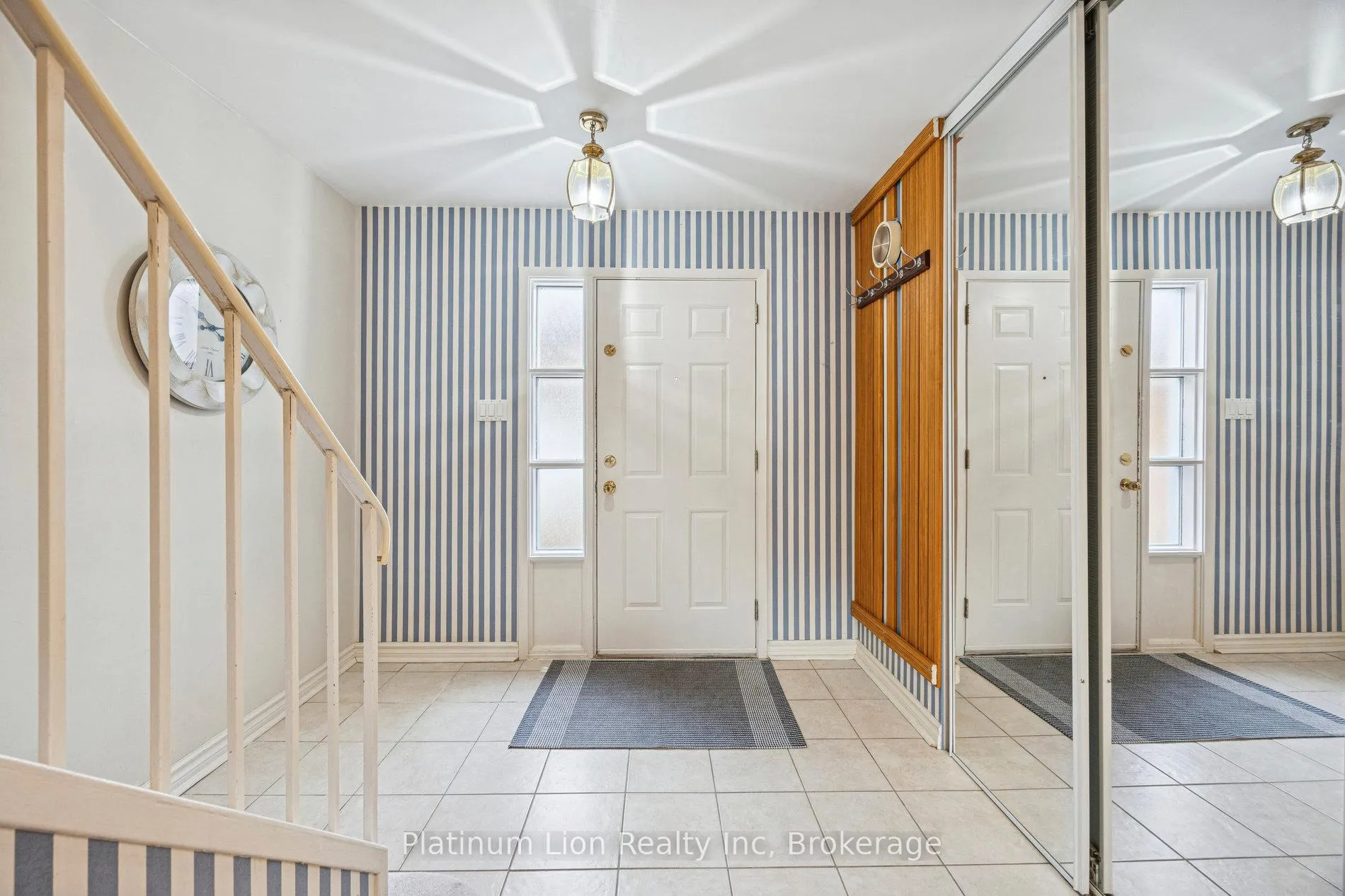 Photo 9 of 28 Reith Way, Markham, Aileen-Willowbrook — HOMEH