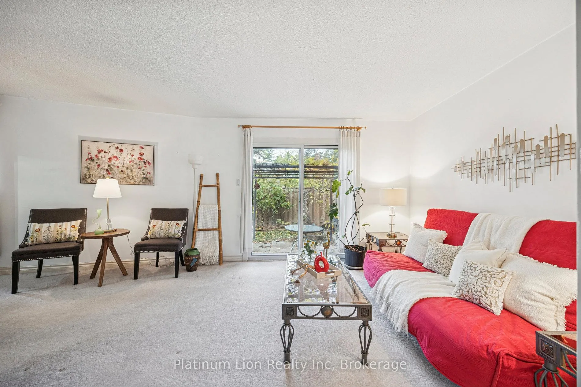 Photo 10 of 28 Reith Way, Markham, Aileen-Willowbrook — HOMEH
