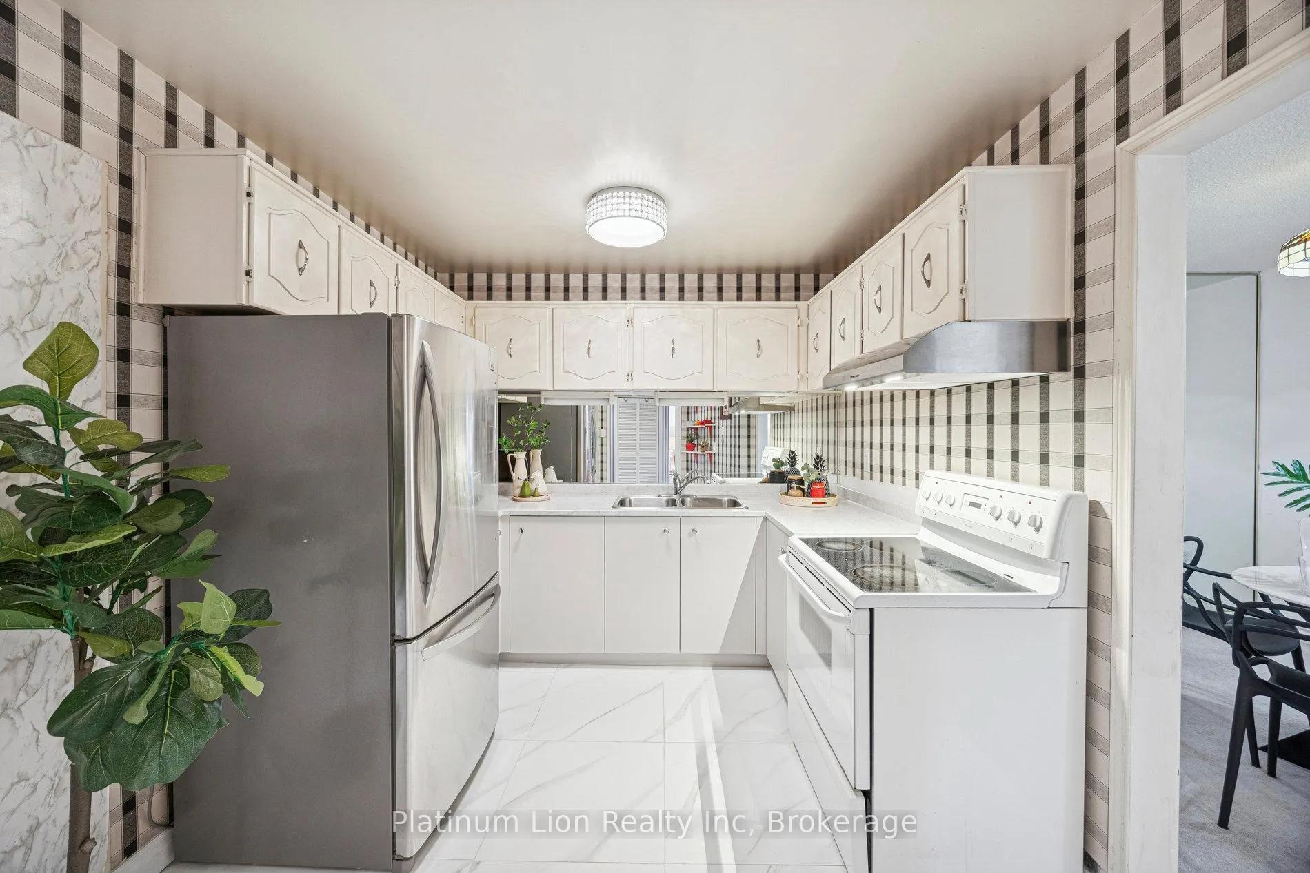 Photo 14 of 28 Reith Way, Markham, Aileen-Willowbrook — HOMEH