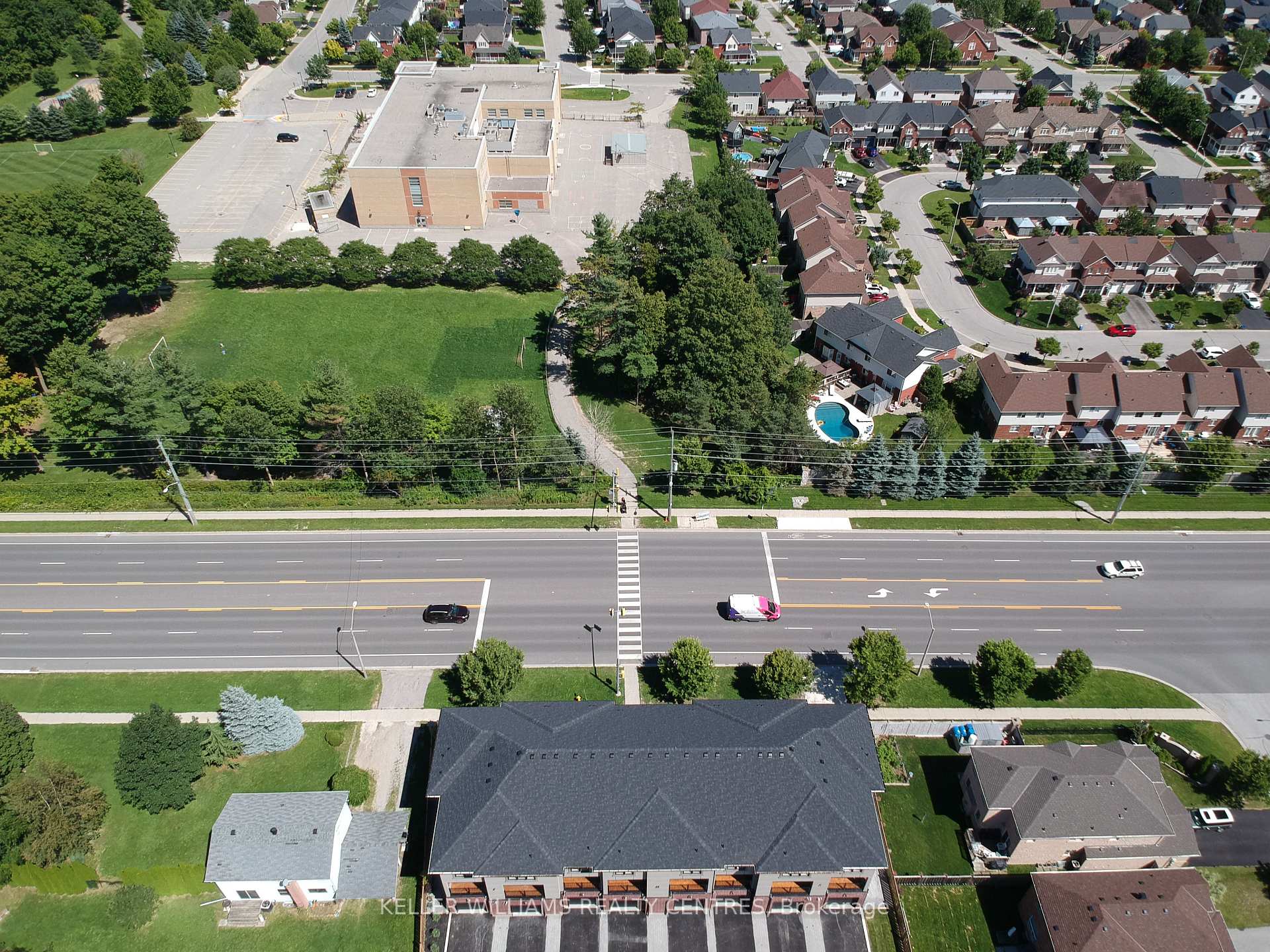 Photo 22 of 442 Veterans Drive, Barrie, Holly — HOMEH