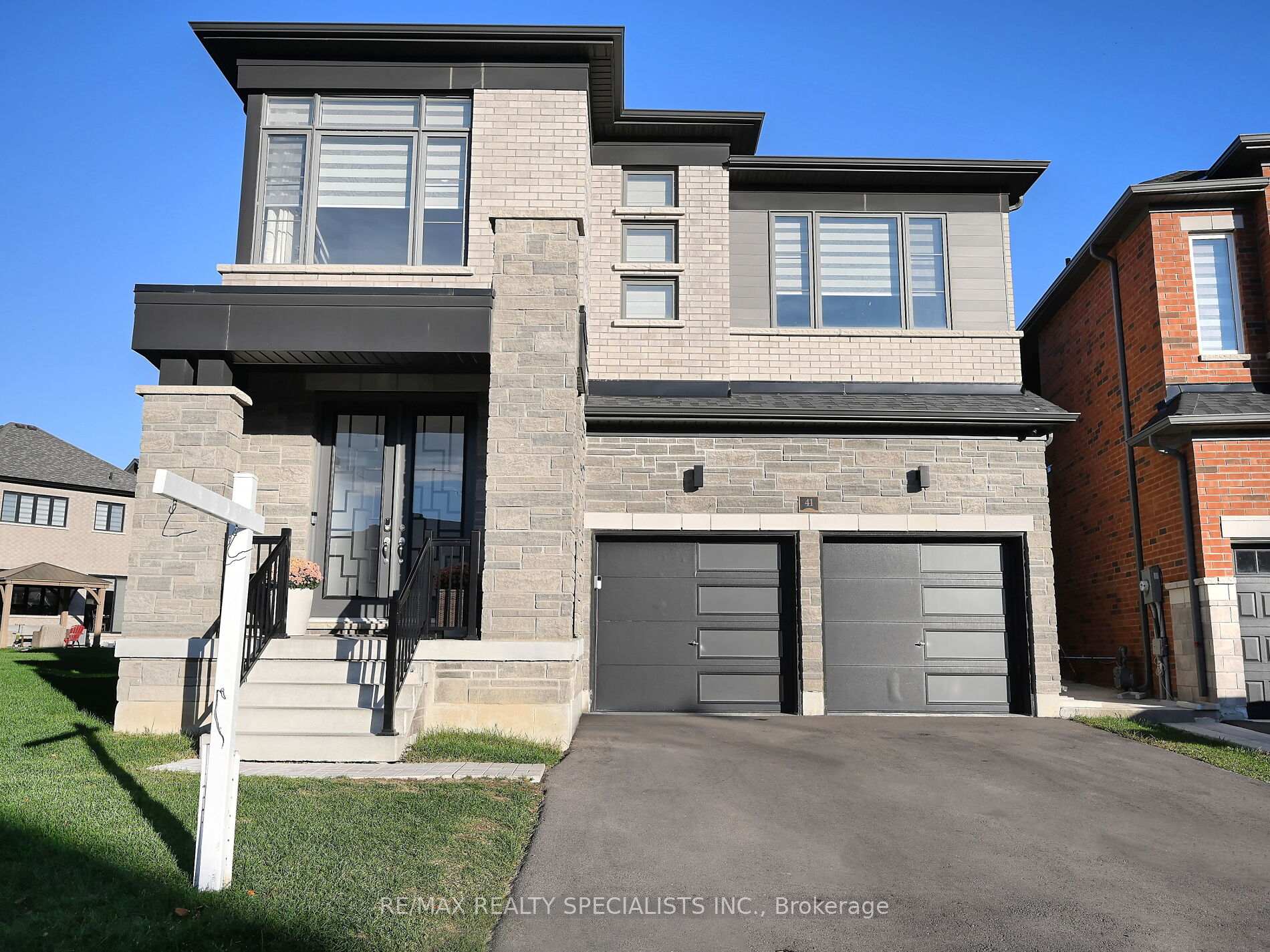 Photo 1 of 41 Calabria Drive, Caledon, Rural Caledon — HOMEH