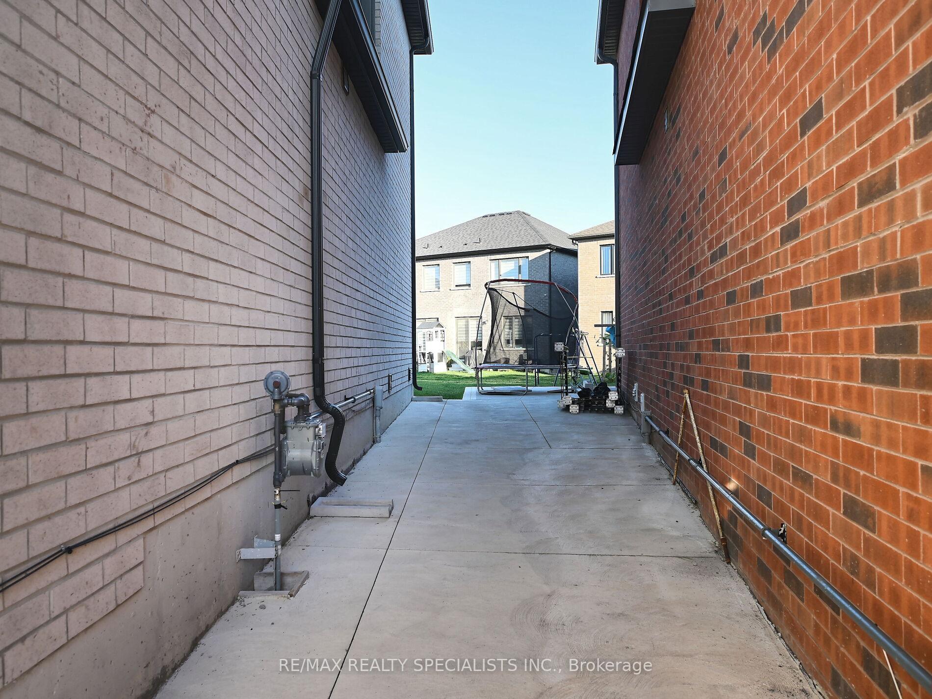 Photo 45 of 41 Calabria Drive, Caledon, Rural Caledon — HOMEH