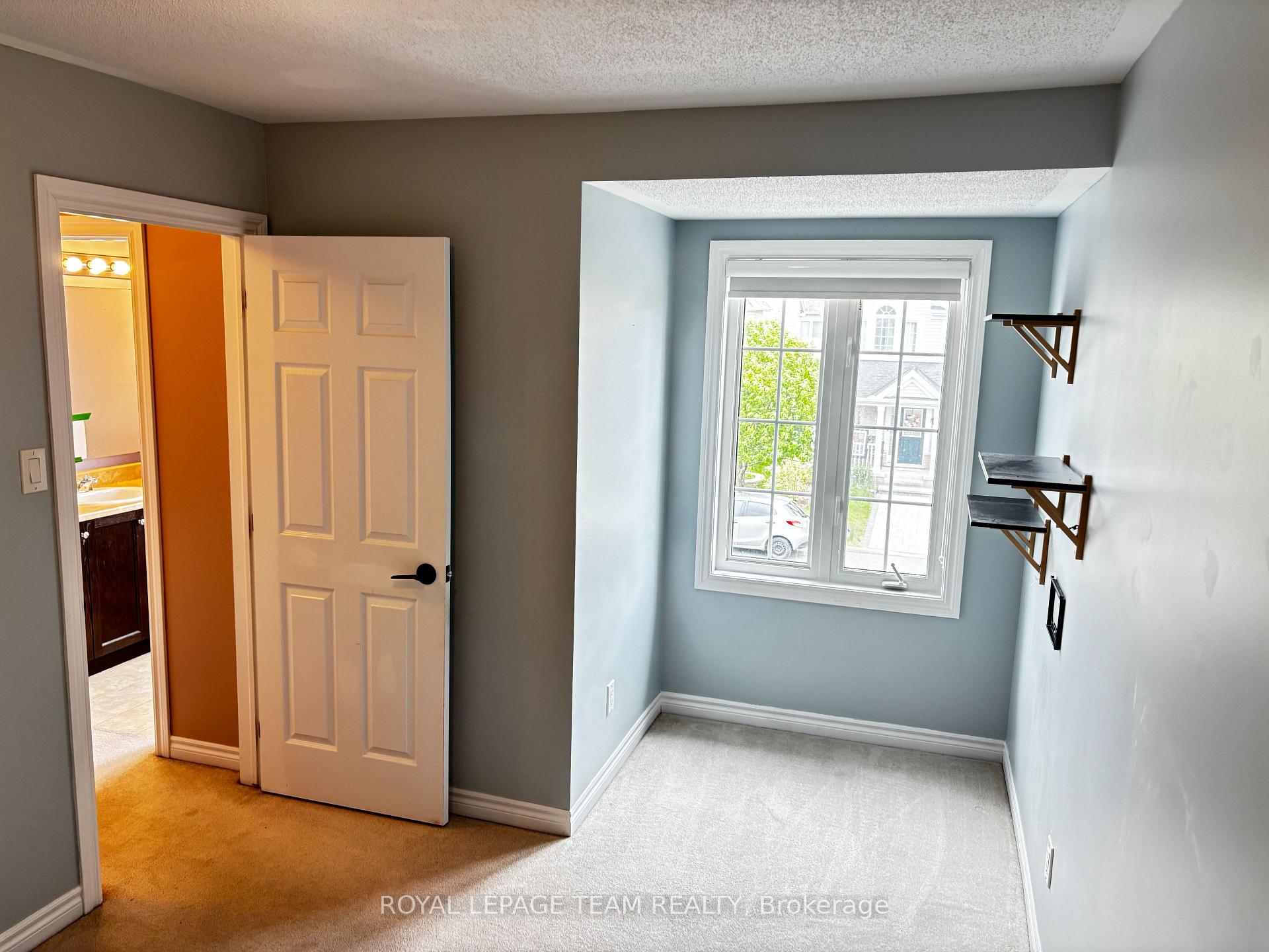 Photo 23 of 420 Meadowhawk Crescent, Ottawa, Barrhaven - Half Moon Bay — HOMEH