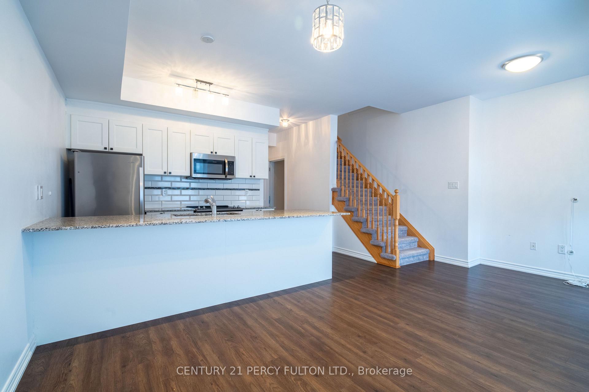 Photo 4 of Unit 252, 1724 Grenwich Glen, Pickering, Duffin Heights — HOMEH
