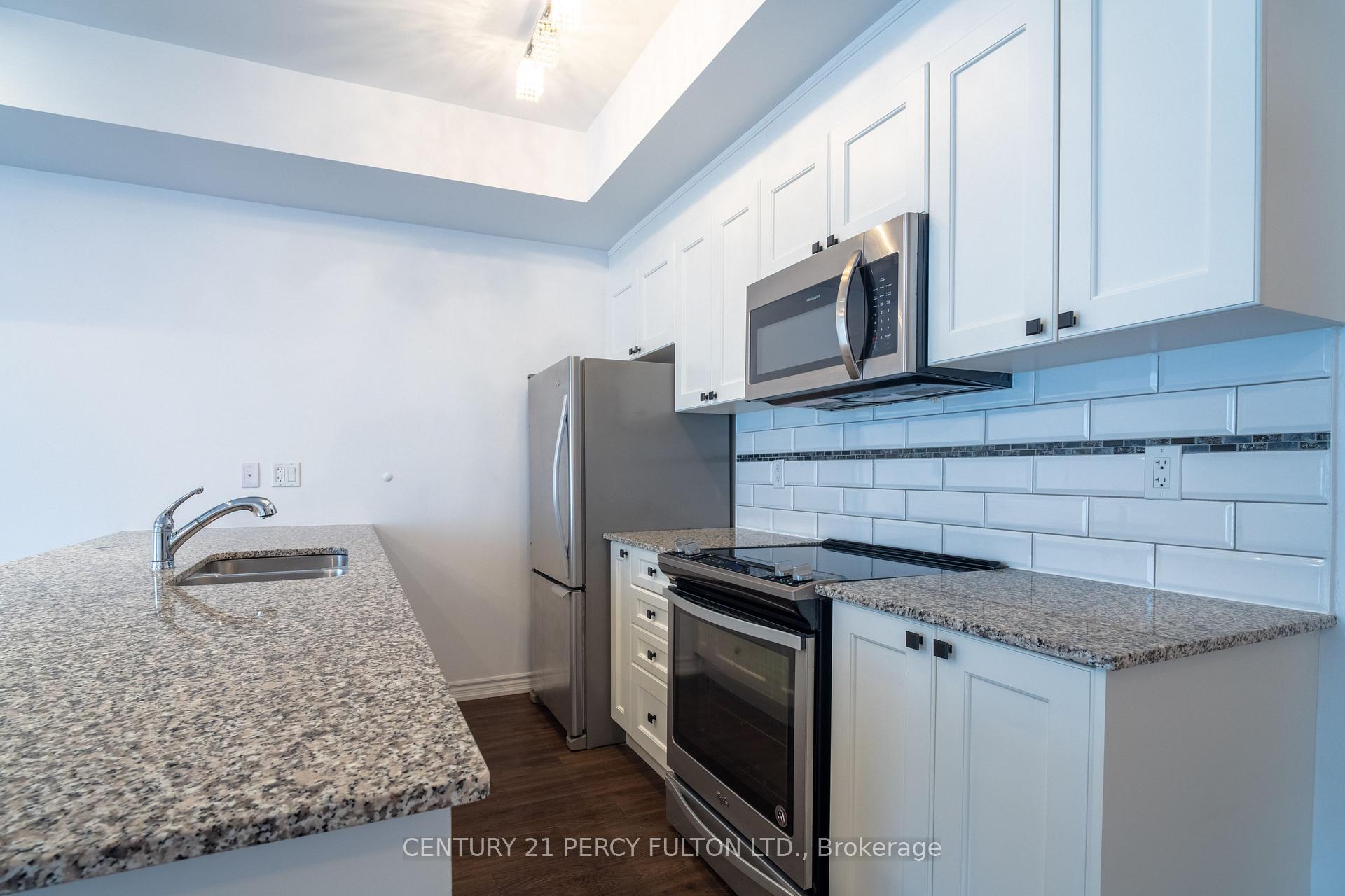 Photo 5 of Unit 252, 1724 Grenwich Glen, Pickering, Duffin Heights — HOMEH