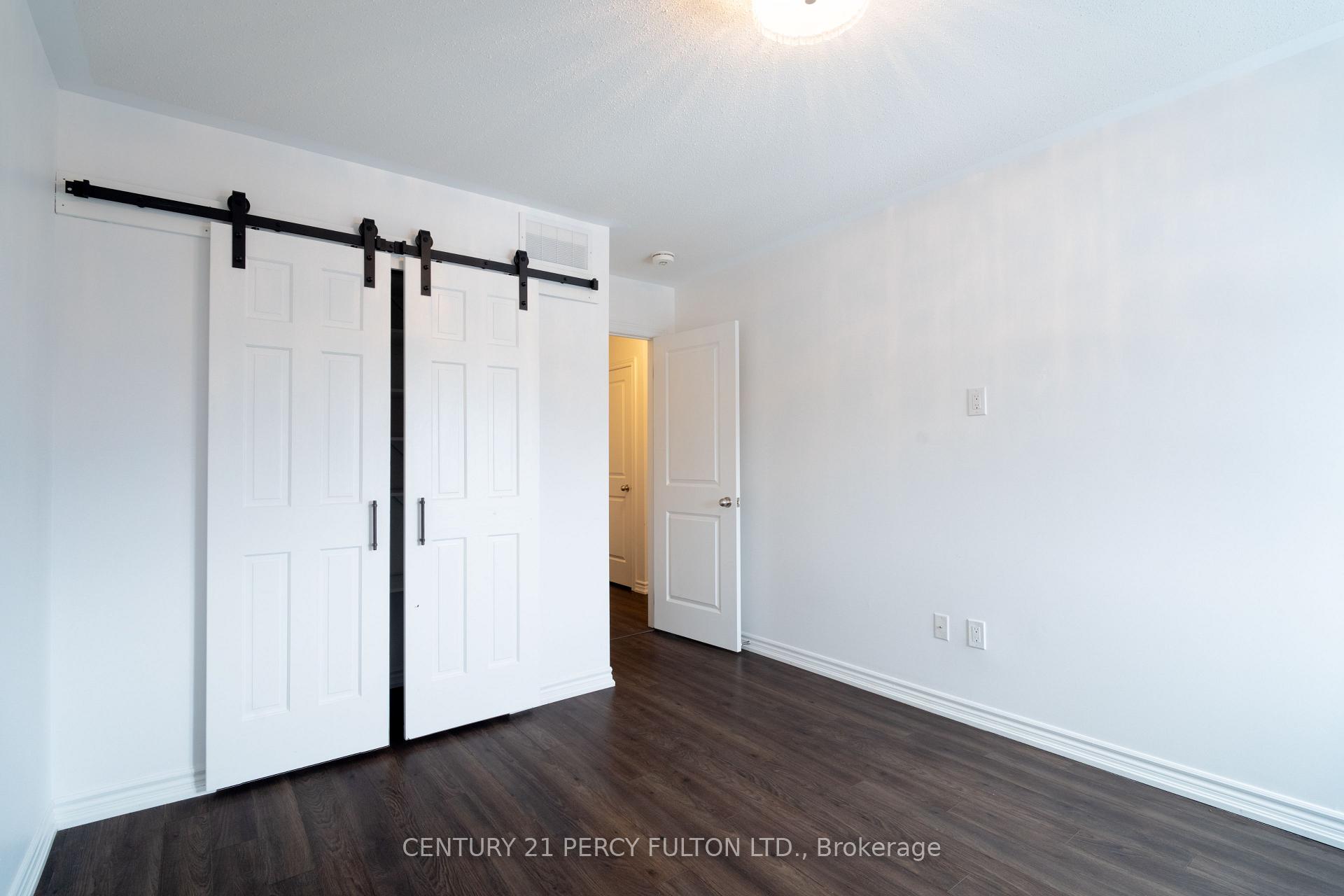 Photo 8 of Unit 252, 1724 Grenwich Glen, Pickering, Duffin Heights — HOMEH