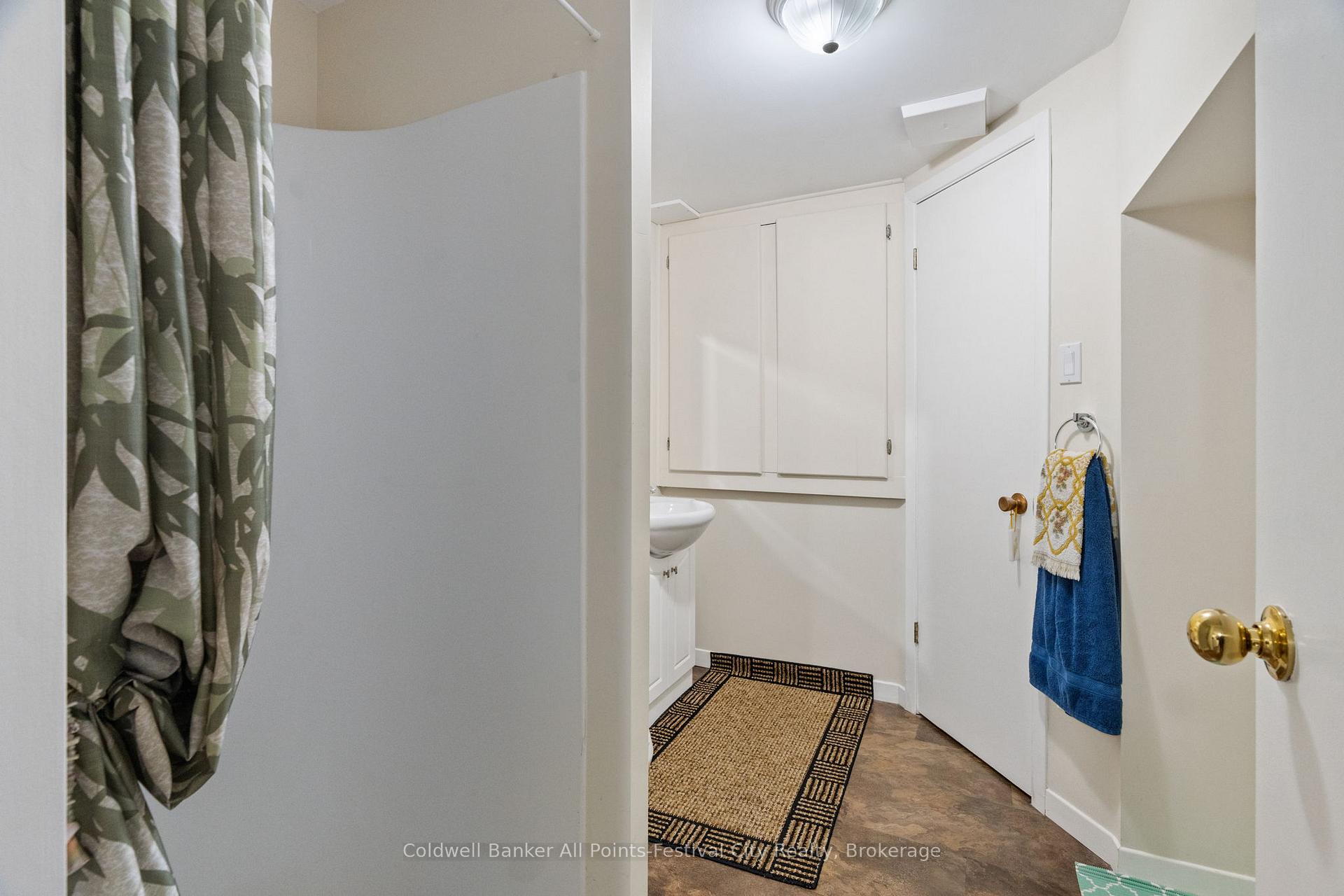 Photo 22 of 339 Suncoast Drive W, Goderich, Goderich (Town) — HOMEH