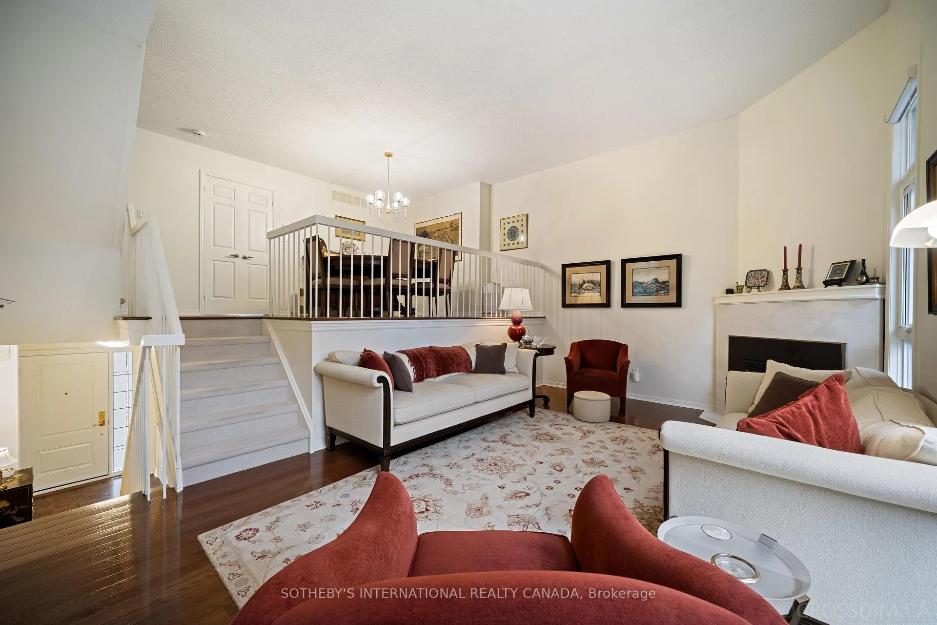 Photo 4 of 37 Sylvan Valleyway, Toronto, Bedford Park-Nortown — HOMEH