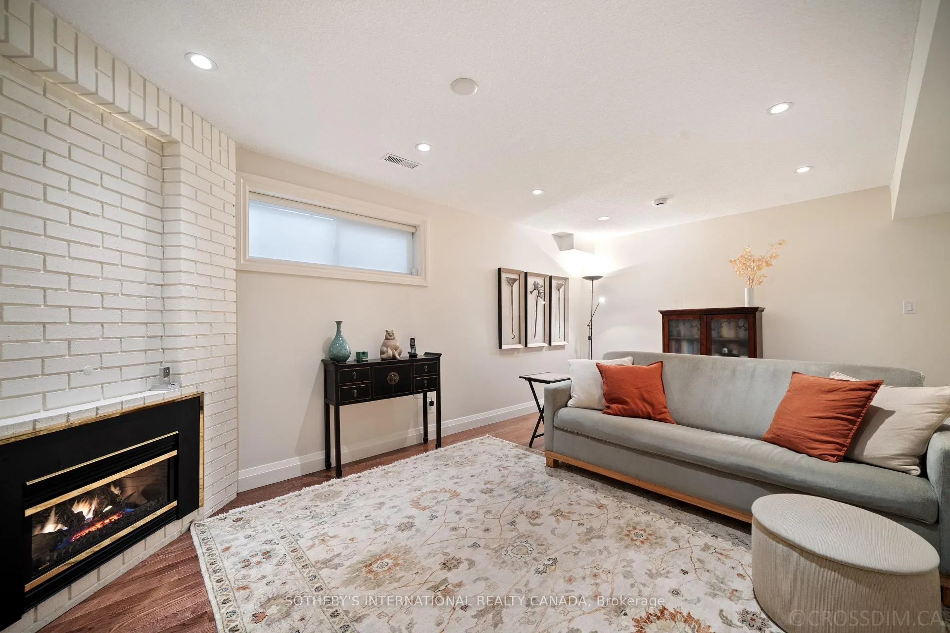 Photo 18 of 37 Sylvan Valleyway, Toronto, Bedford Park-Nortown — HOMEH