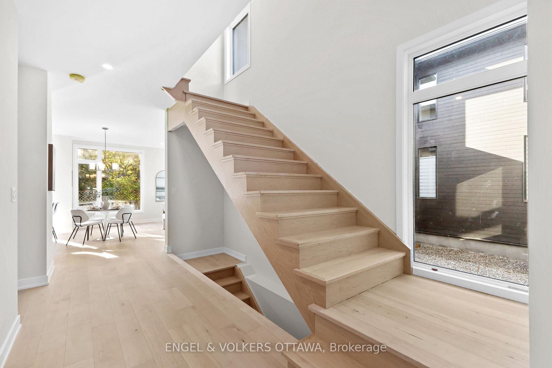 Photo 7 of 48 Mcnaughton Avenue, Ottawa, Ottawa East — HOMEH