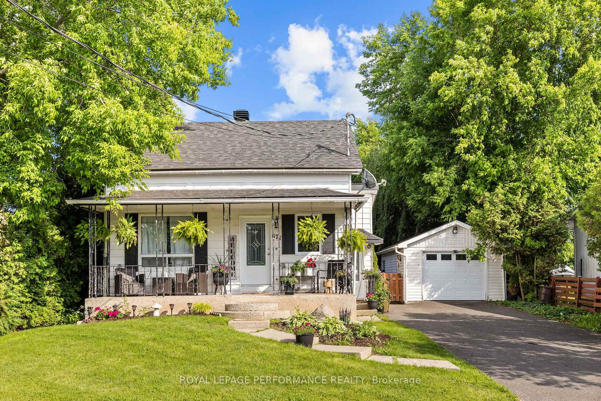 Photo 1 of 871 Queen Street, Champlain, L'Orignal — HOMEH