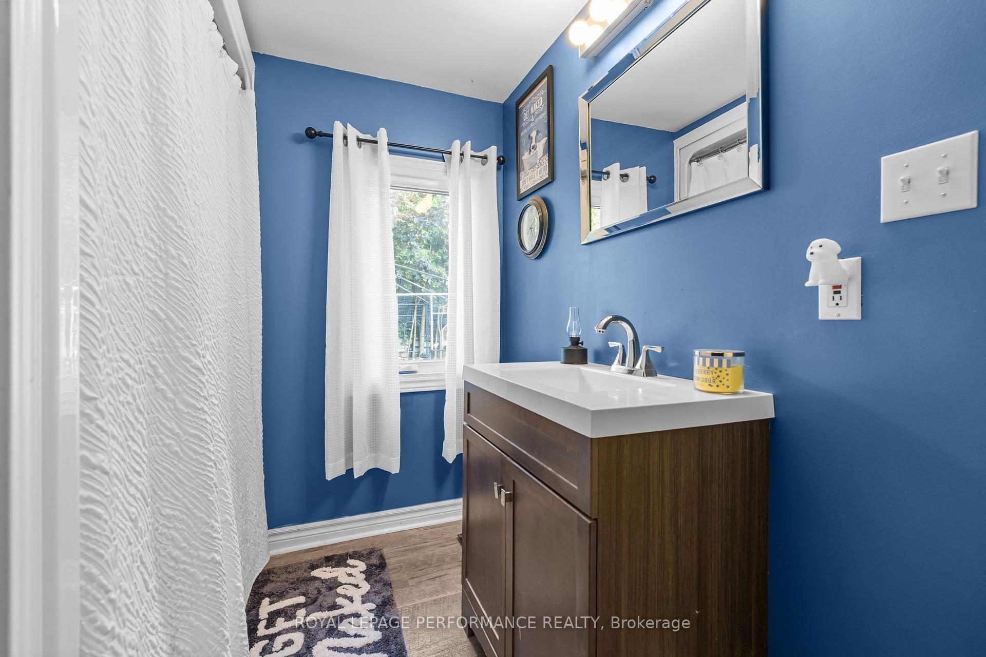 Photo 14 of 871 Queen Street, Champlain, L'Orignal — HOMEH