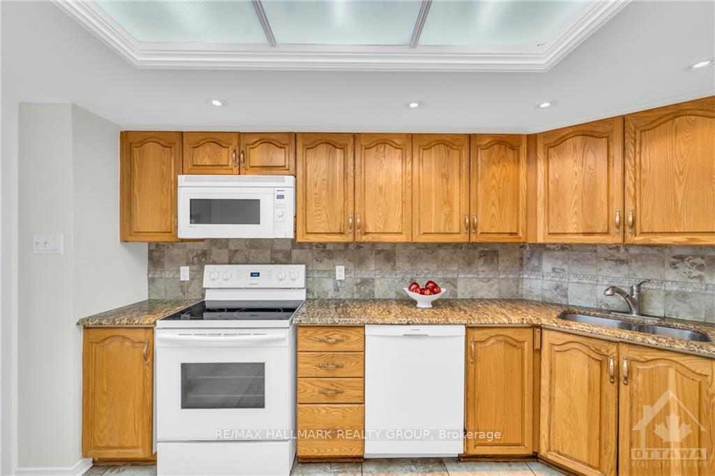 Photo 12 of Unit 601, 160 George Street, Ottawa, Lower Town/Byward Market — HOMEH