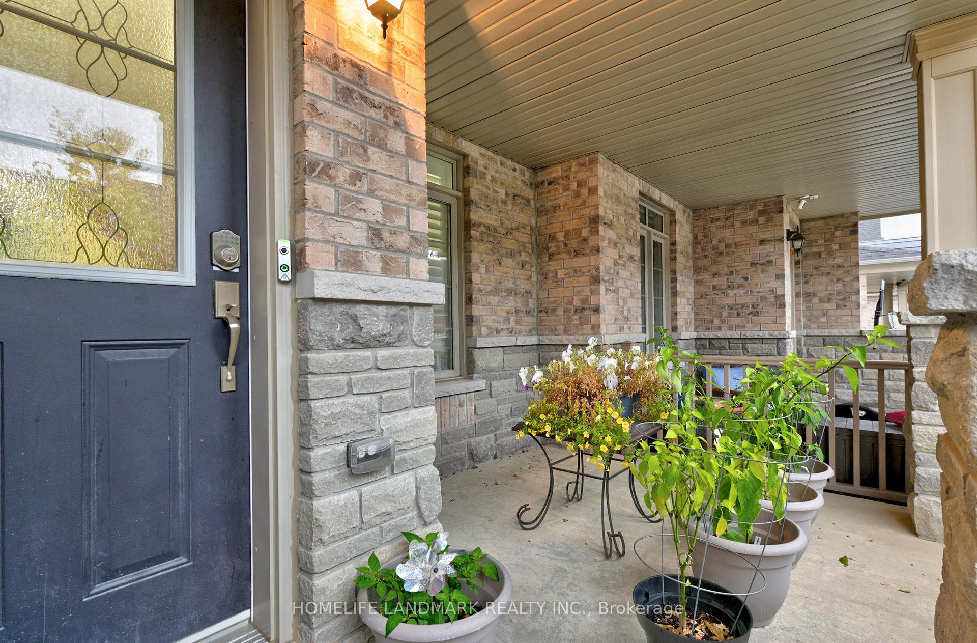 Photo 3 of 84 Workmen's Circle, Ajax, Northwest Ajax — HOMEH